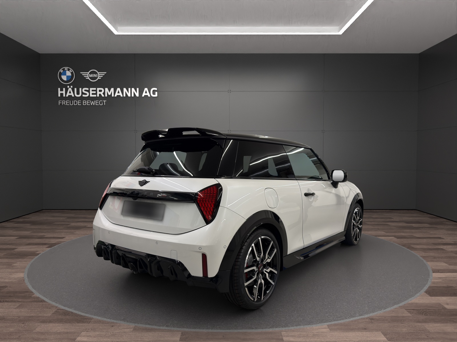MINI John Cooper Works-image-4