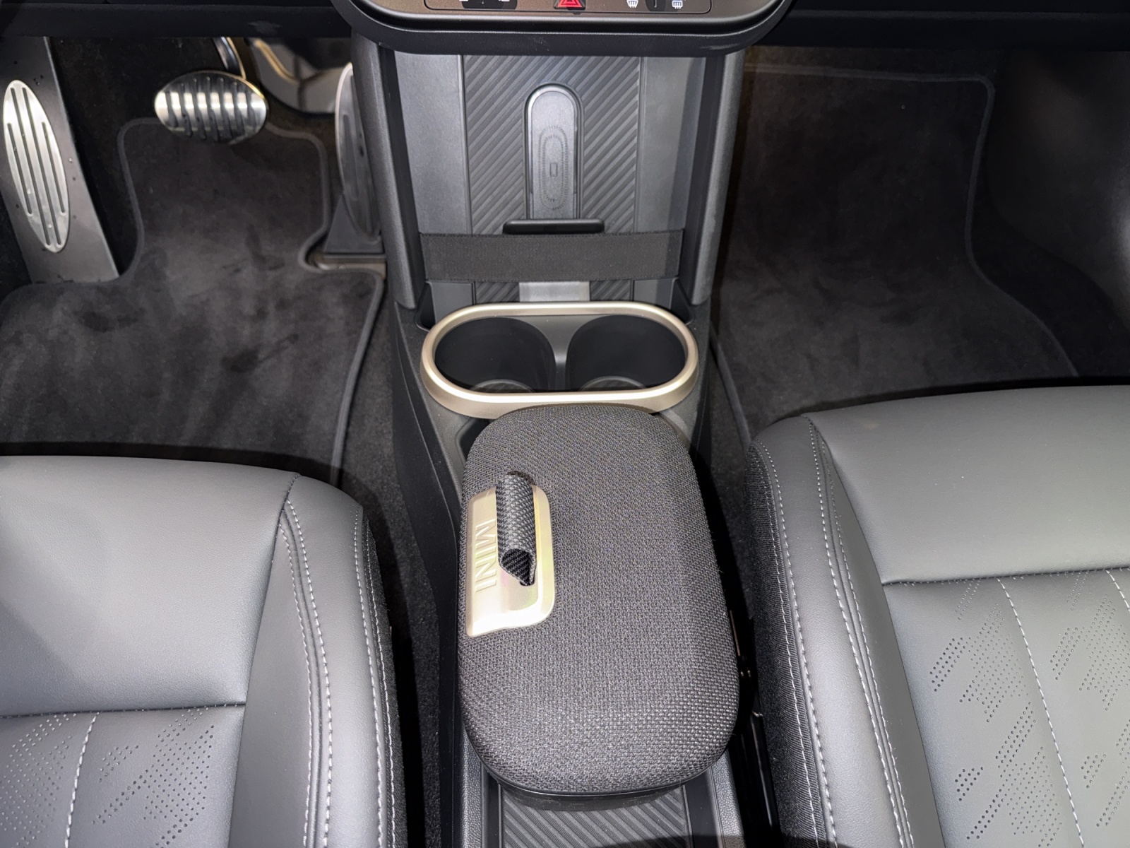 MINI John Cooper Works-image-16