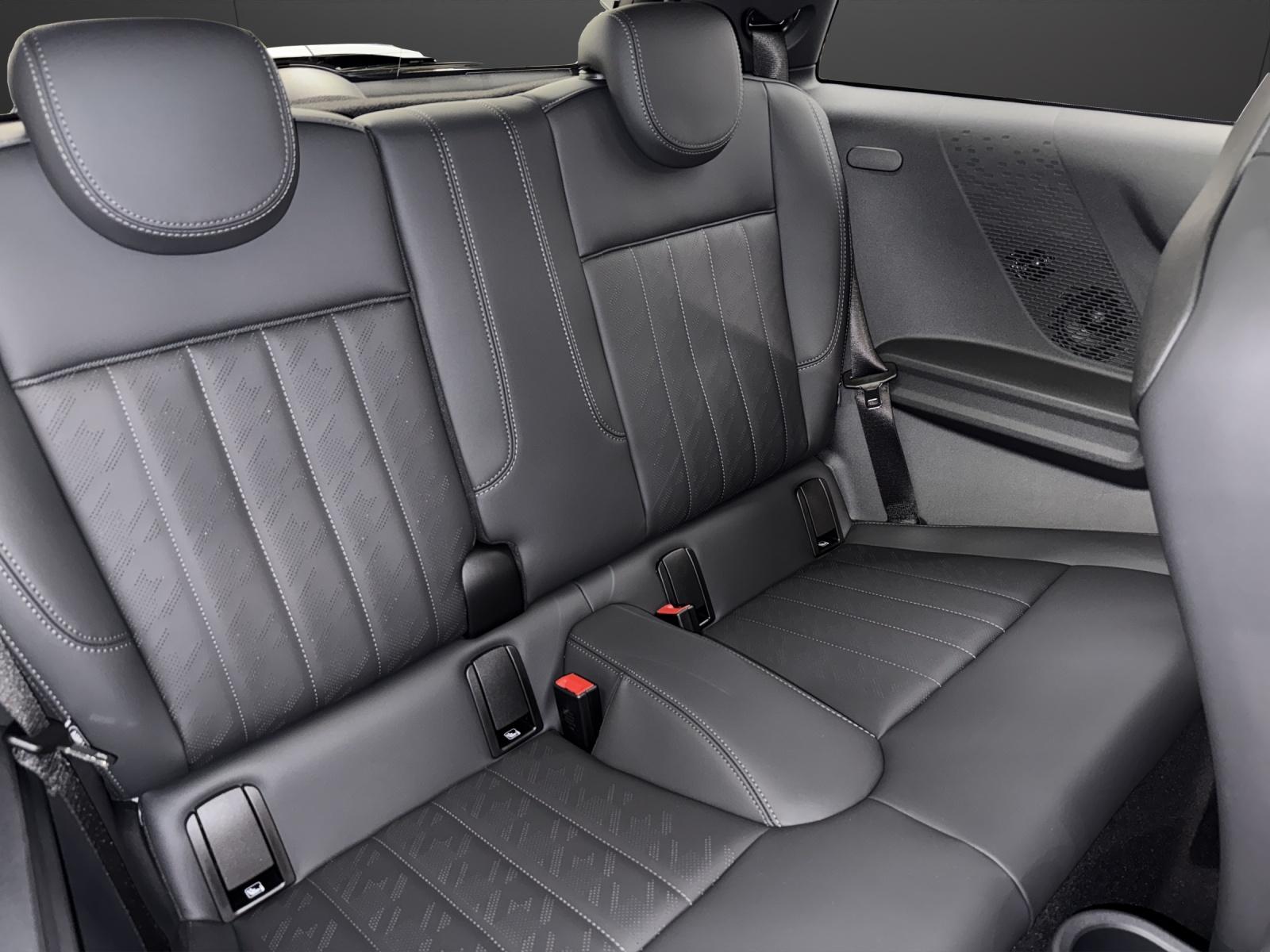 MINI John Cooper Works-image-18