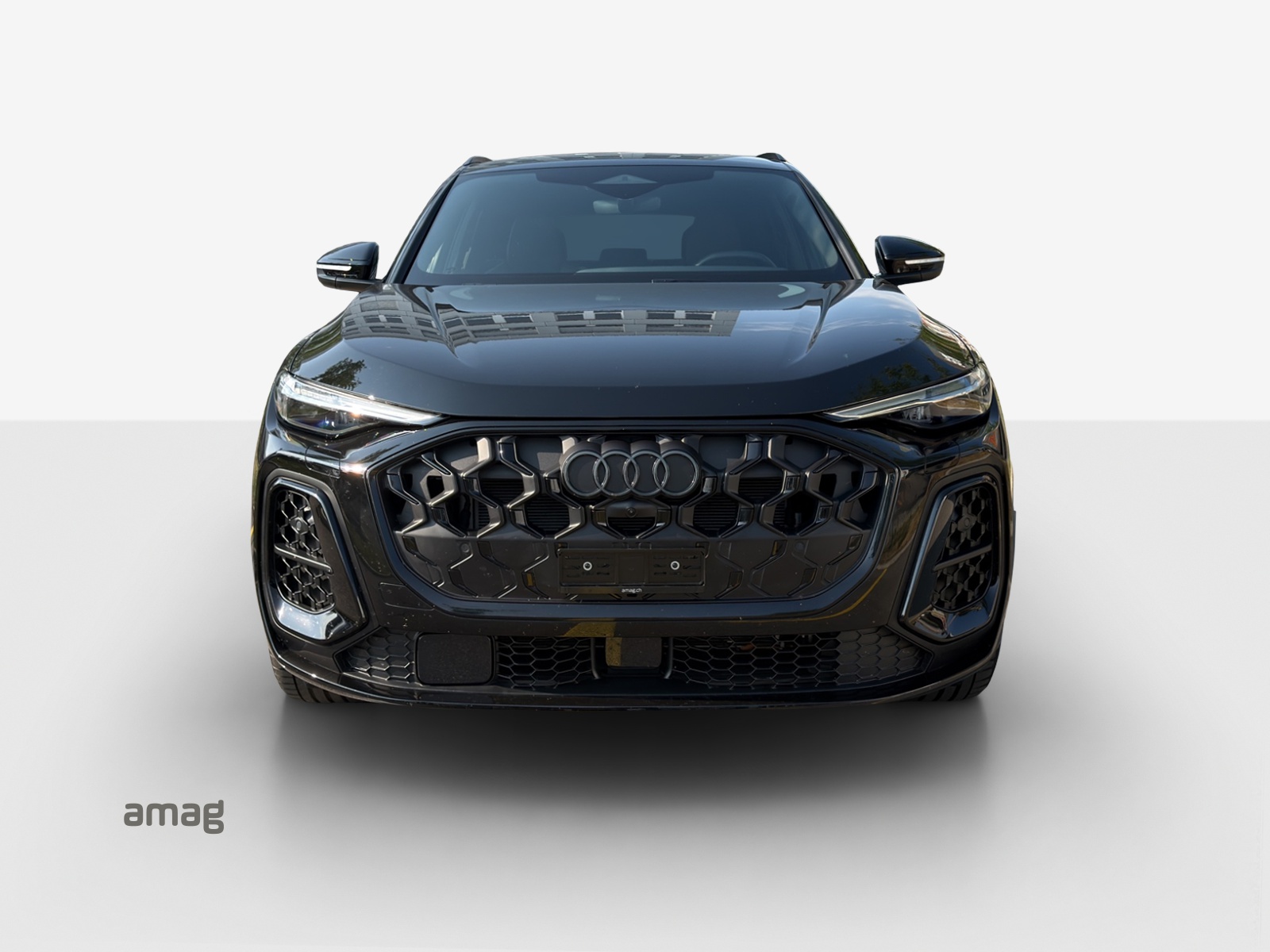 AUDI SQ5 TFSI quattro S-tronic-image-6