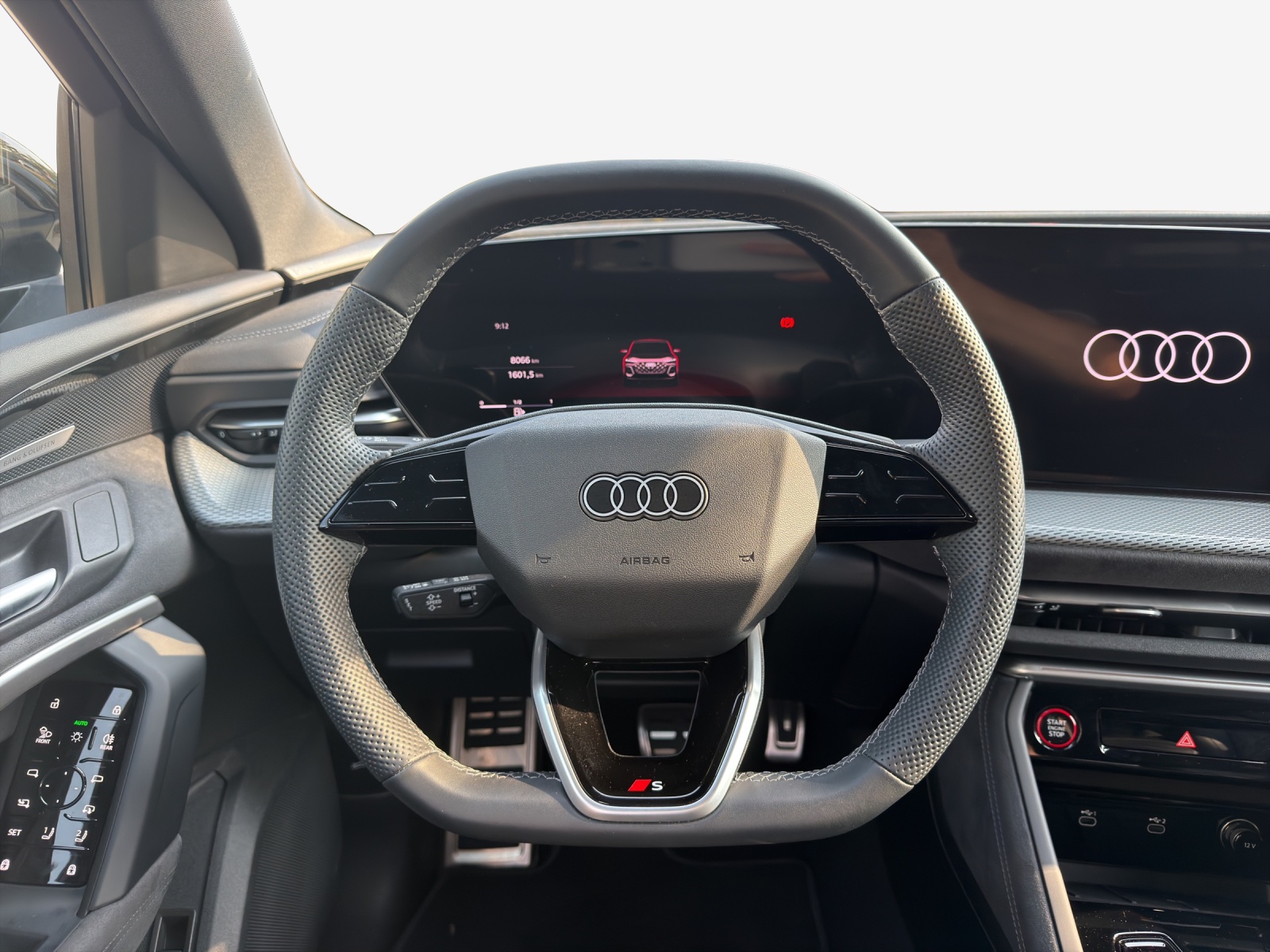 AUDI SQ5 TFSI quattro S-tronic-image-9