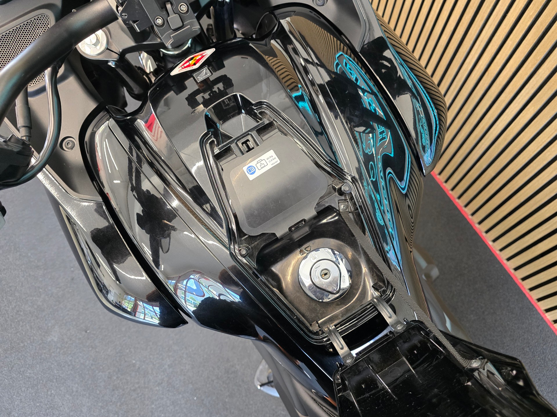 HONDA CTX 700 Cowl-image-8