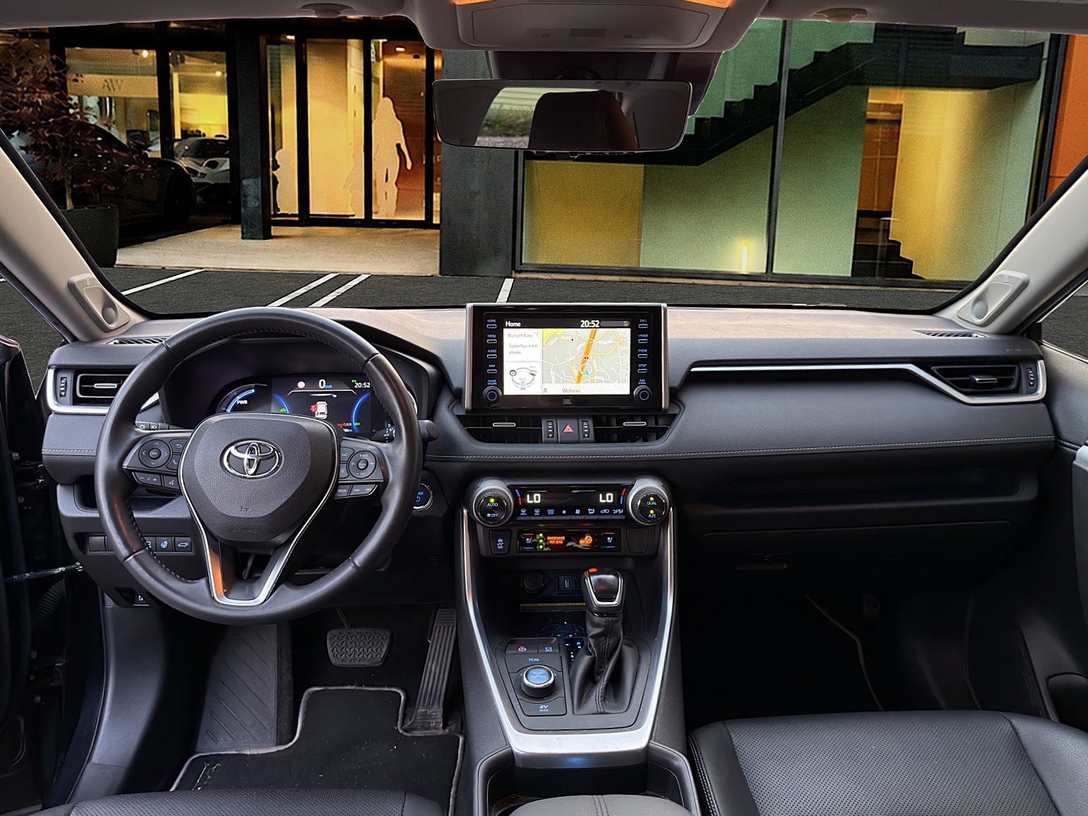 TOYOTA RAV4 2.5 HEV Premium-image-11