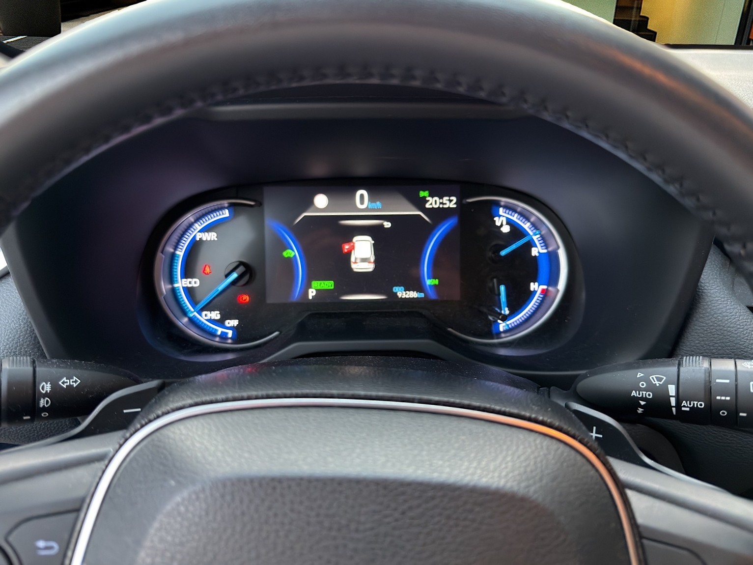 TOYOTA RAV4 2.5 HEV Premium-image-9