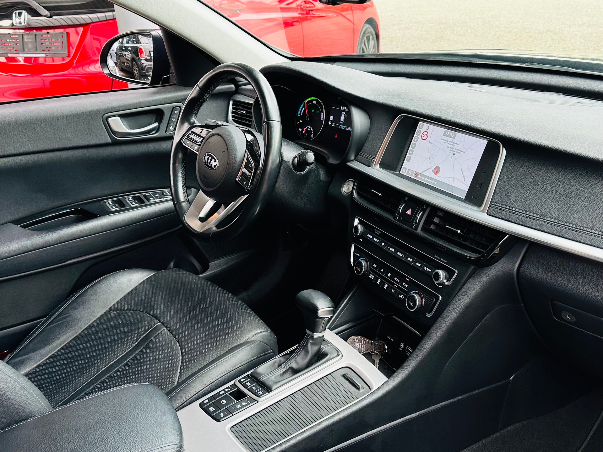 KIA Optima SW 2.0 T-GDI Plug-in Hybrid Automat-image-12