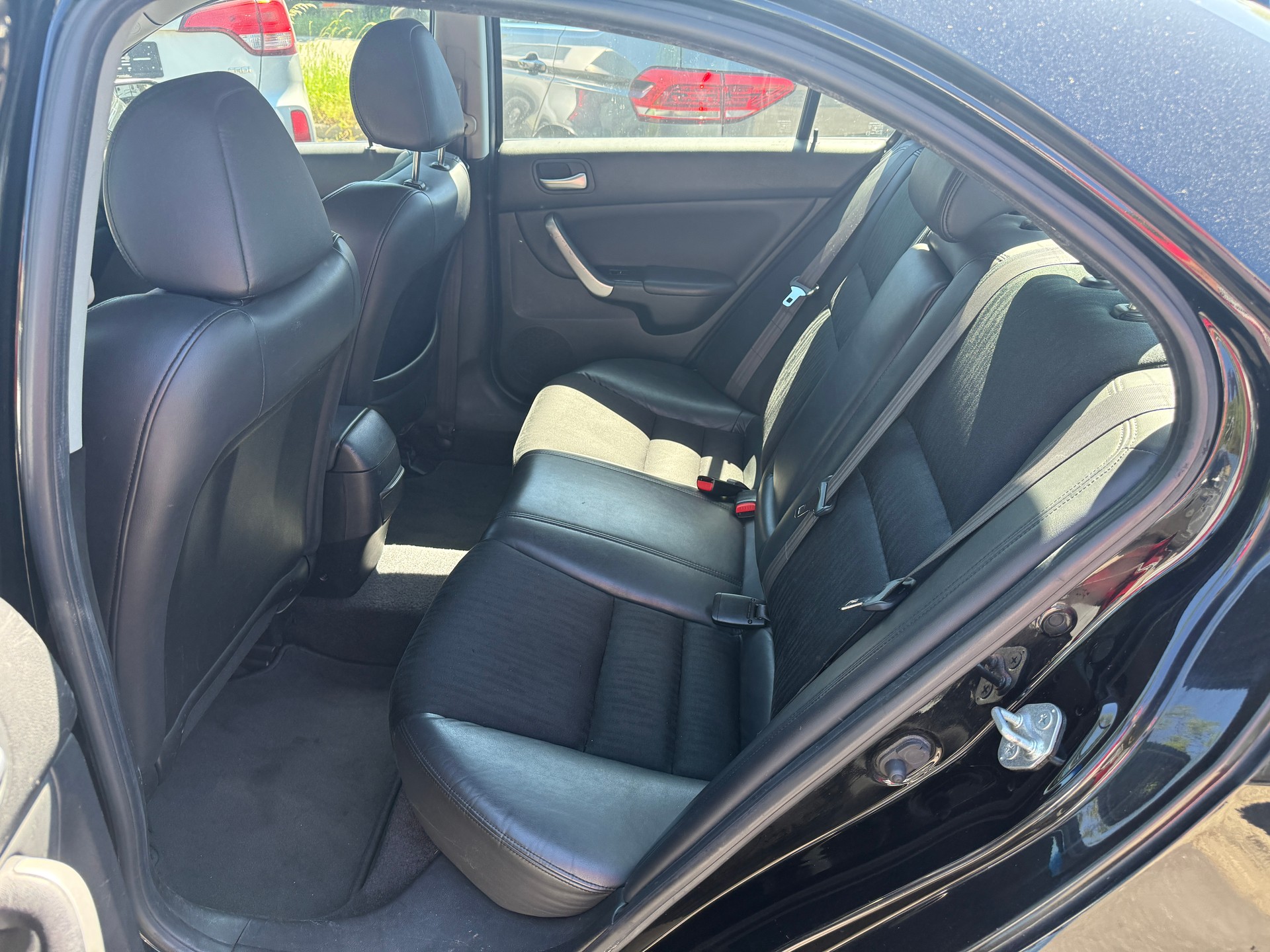 HONDA Accord 2.0i-image-10