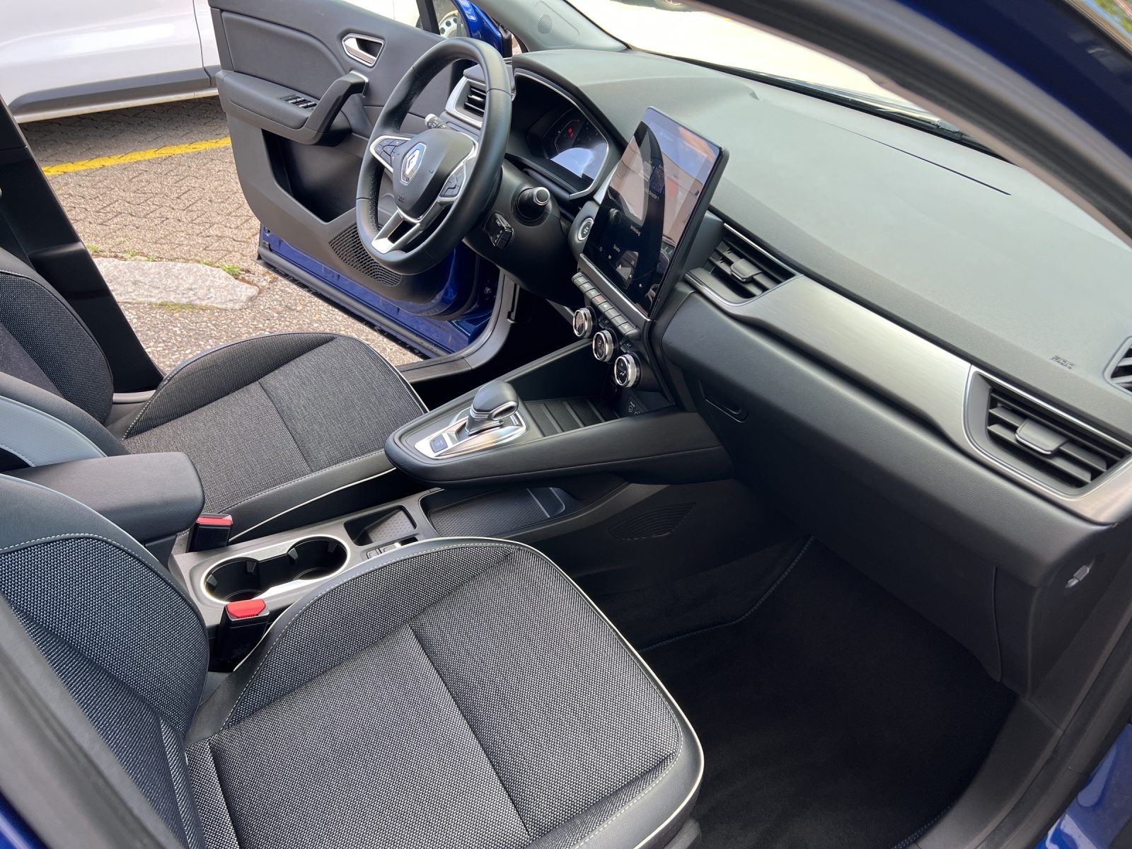 RENAULT Captur 1.3 TCe Edition1 EDC-image-6