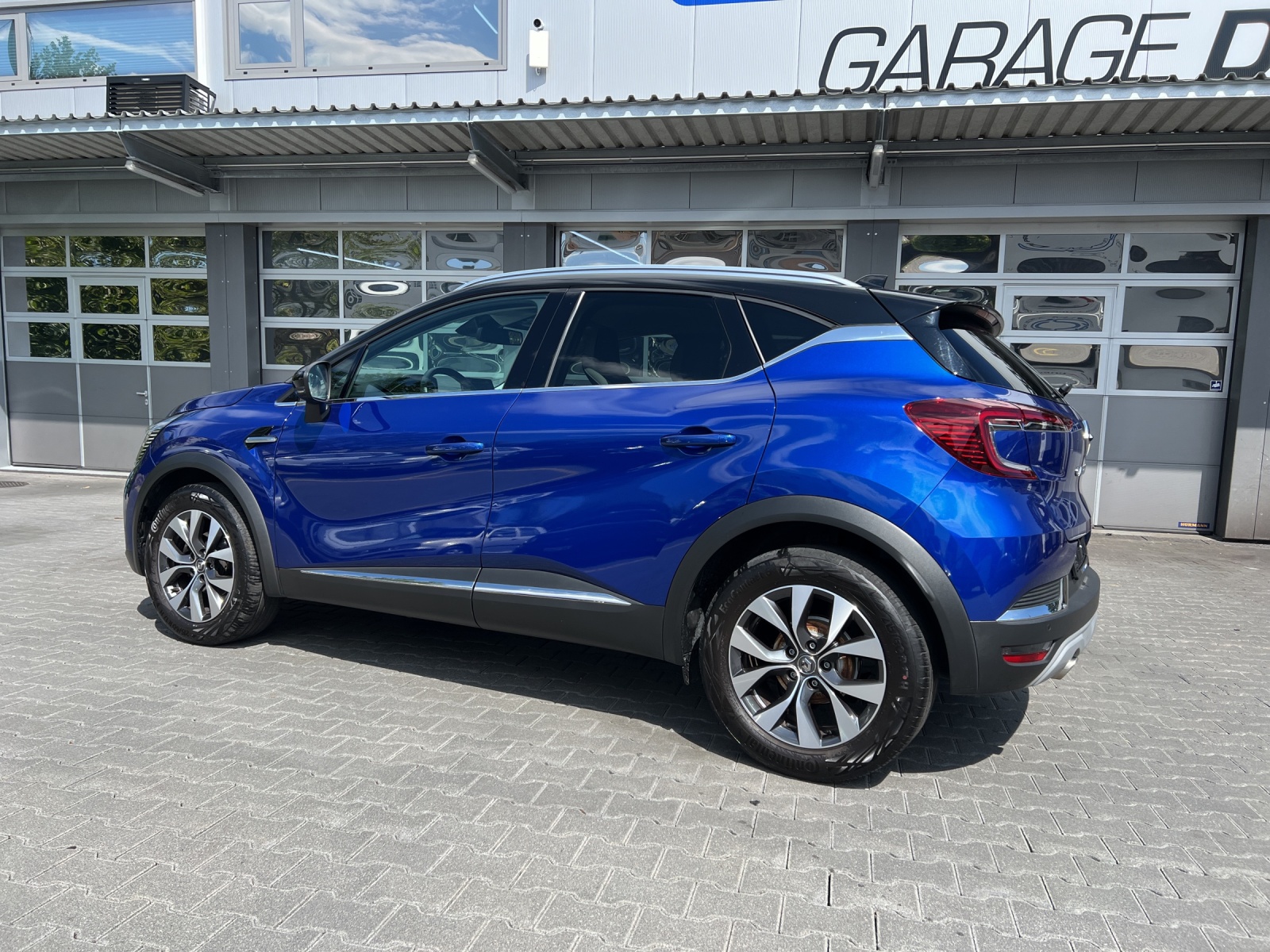 RENAULT Captur 1.3 TCe Edition1 EDC-image-2