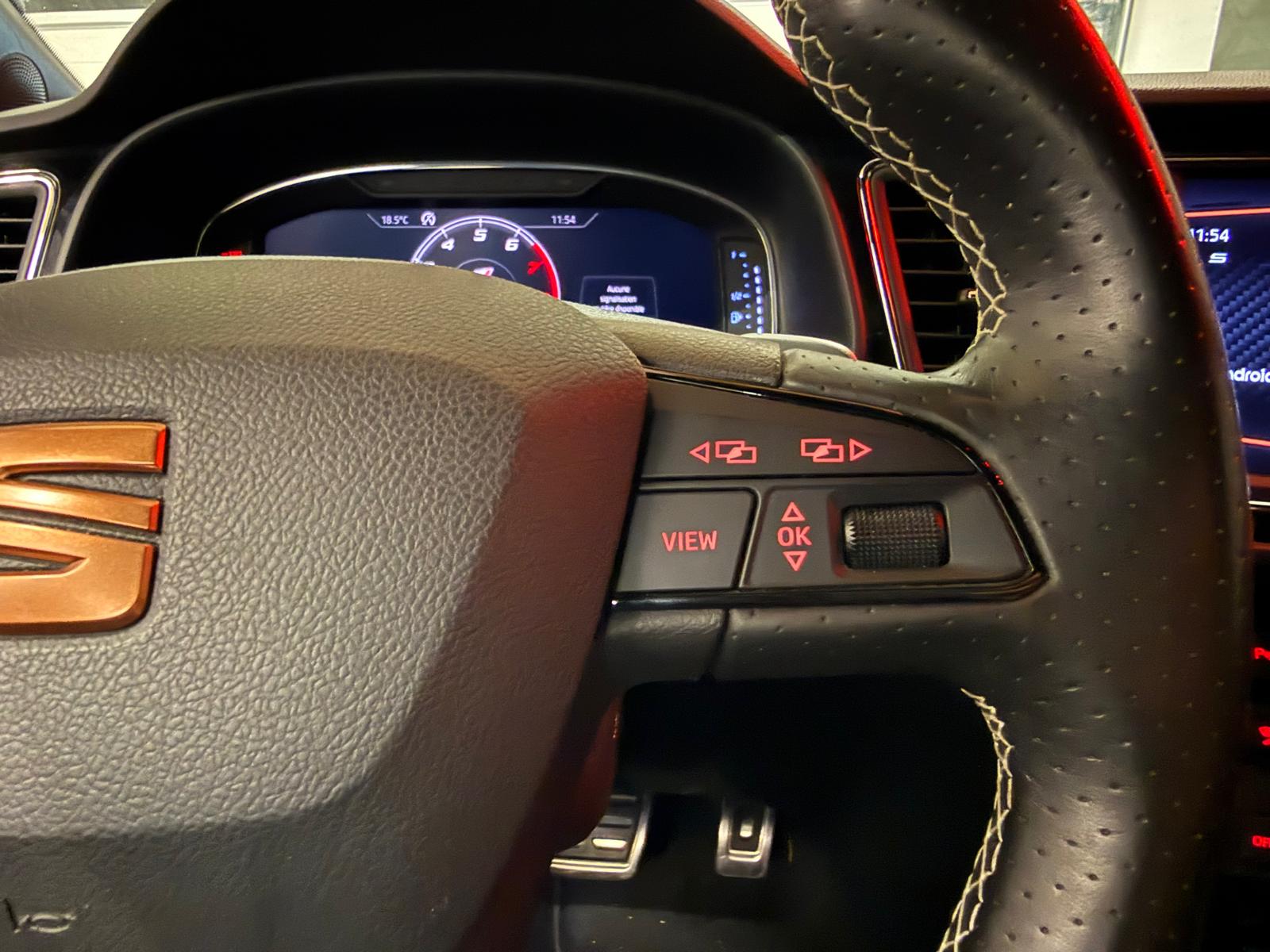 SEAT Leon 2.0 TSI Cupra 290 DSG-image-21