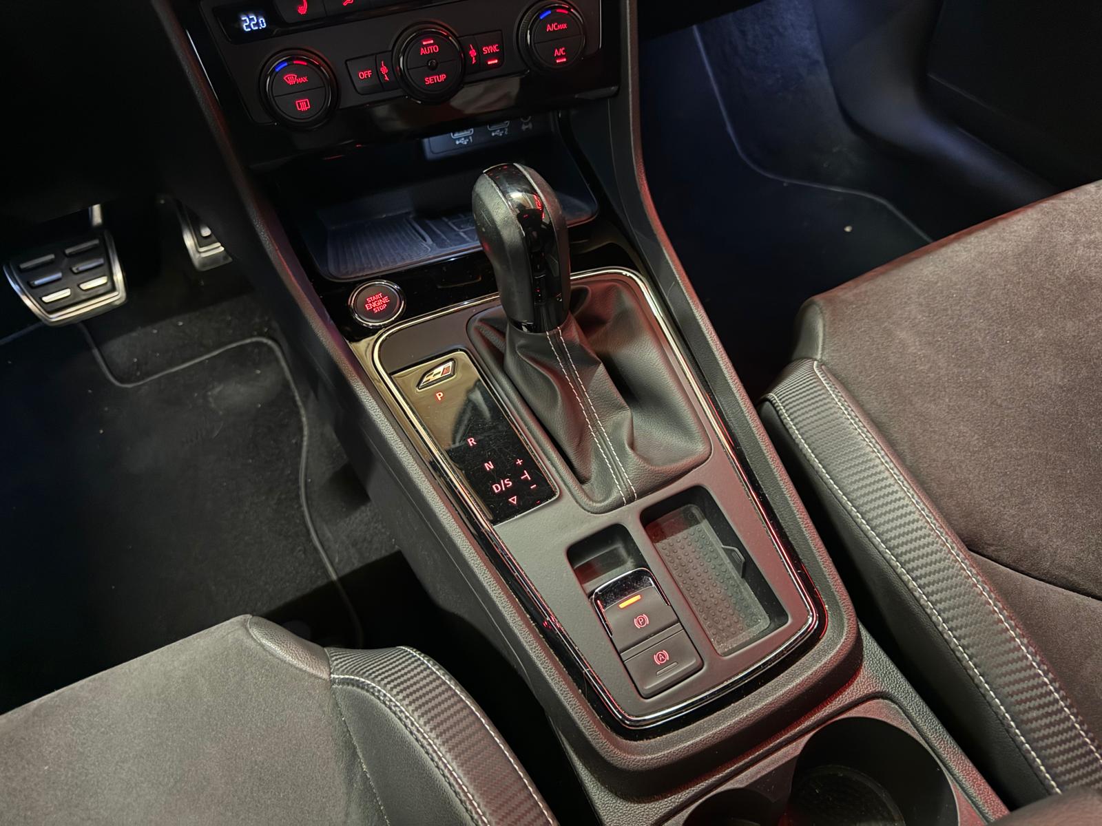 SEAT Leon 2.0 TSI Cupra 290 DSG-image-26