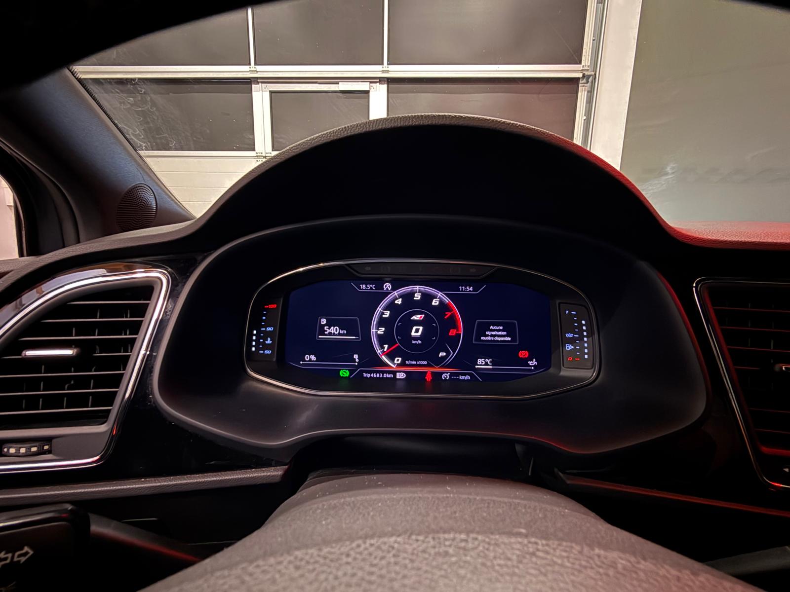 SEAT Leon 2.0 TSI Cupra 290 DSG-image-17