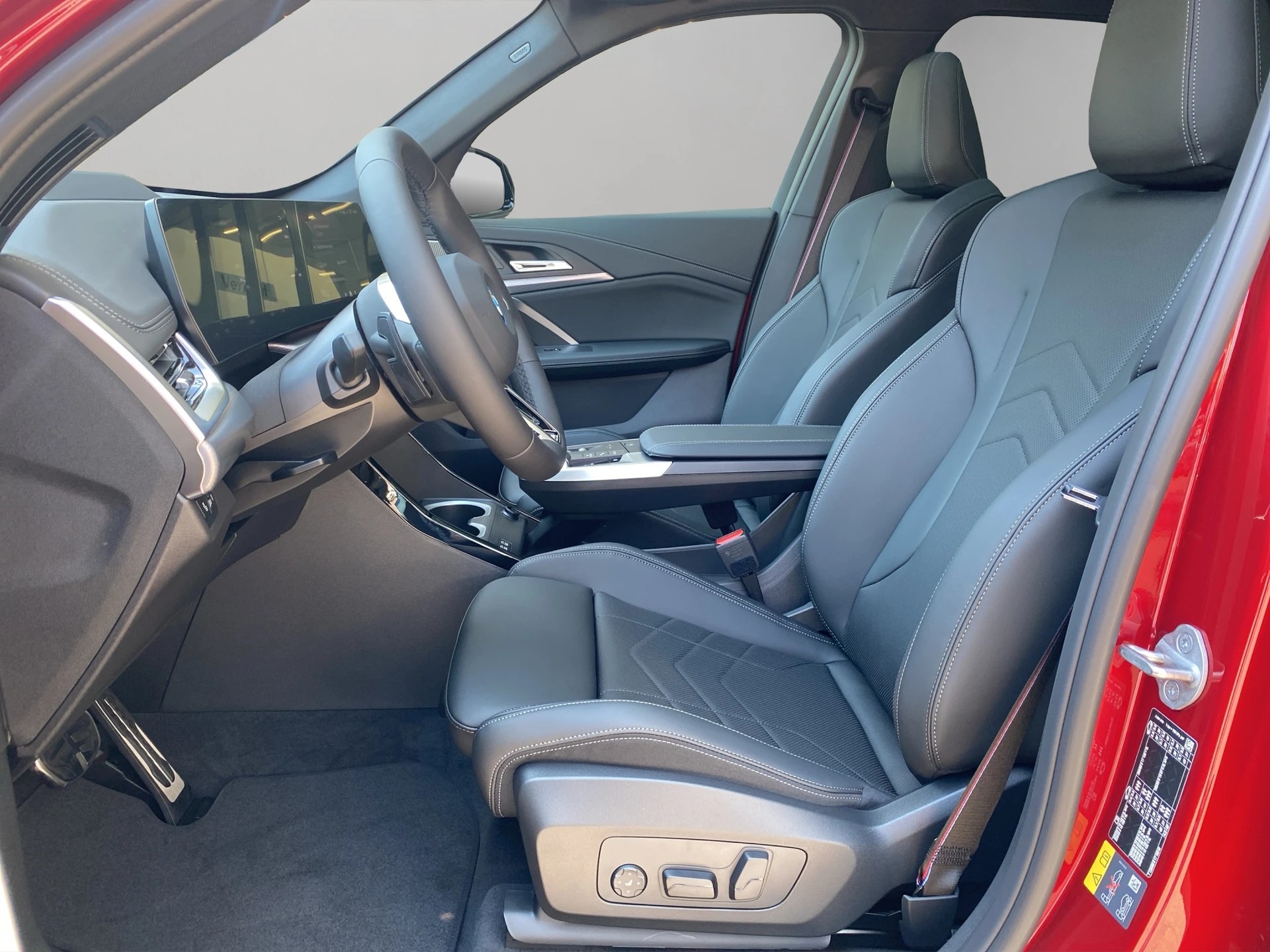 BMW iX1 xDrive 30 M Sport Pro-image-9