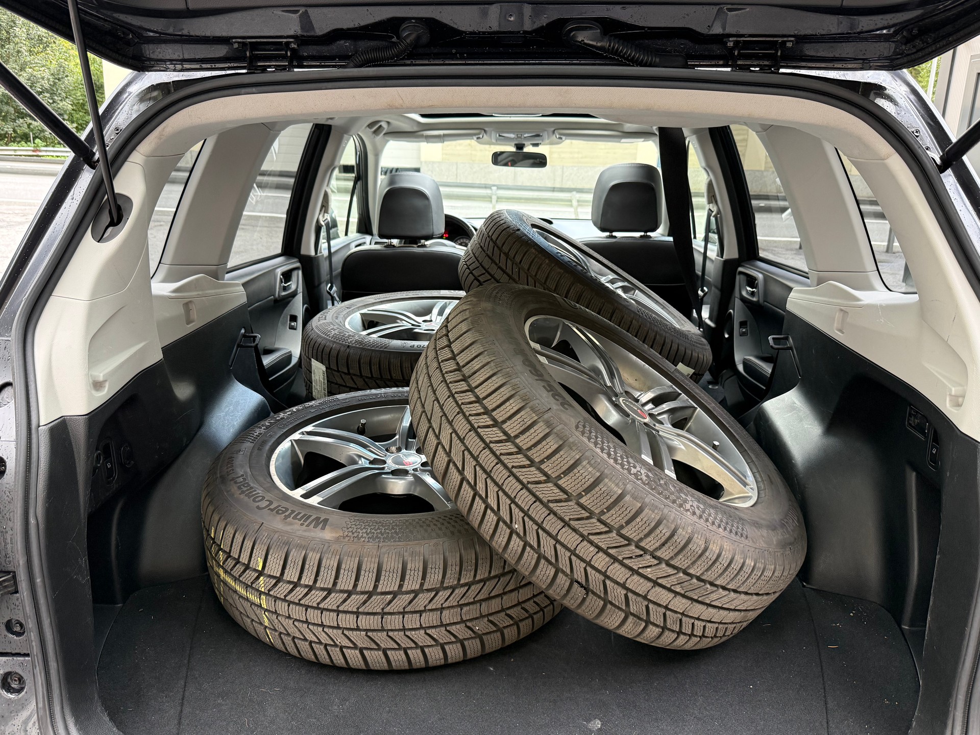 SUBARU Forester 2.0XT Sport Lineartronic-image-11