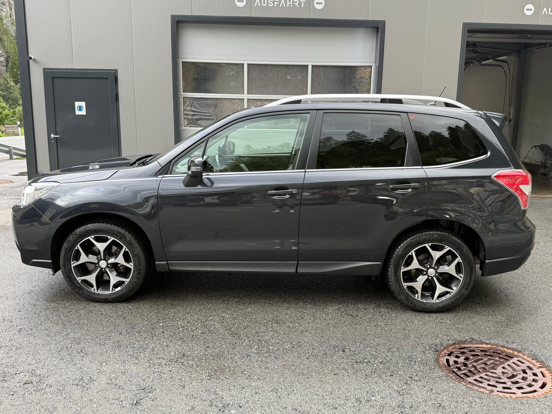 SUBARU Forester 2.0XT Sport Lineartronic-image-7