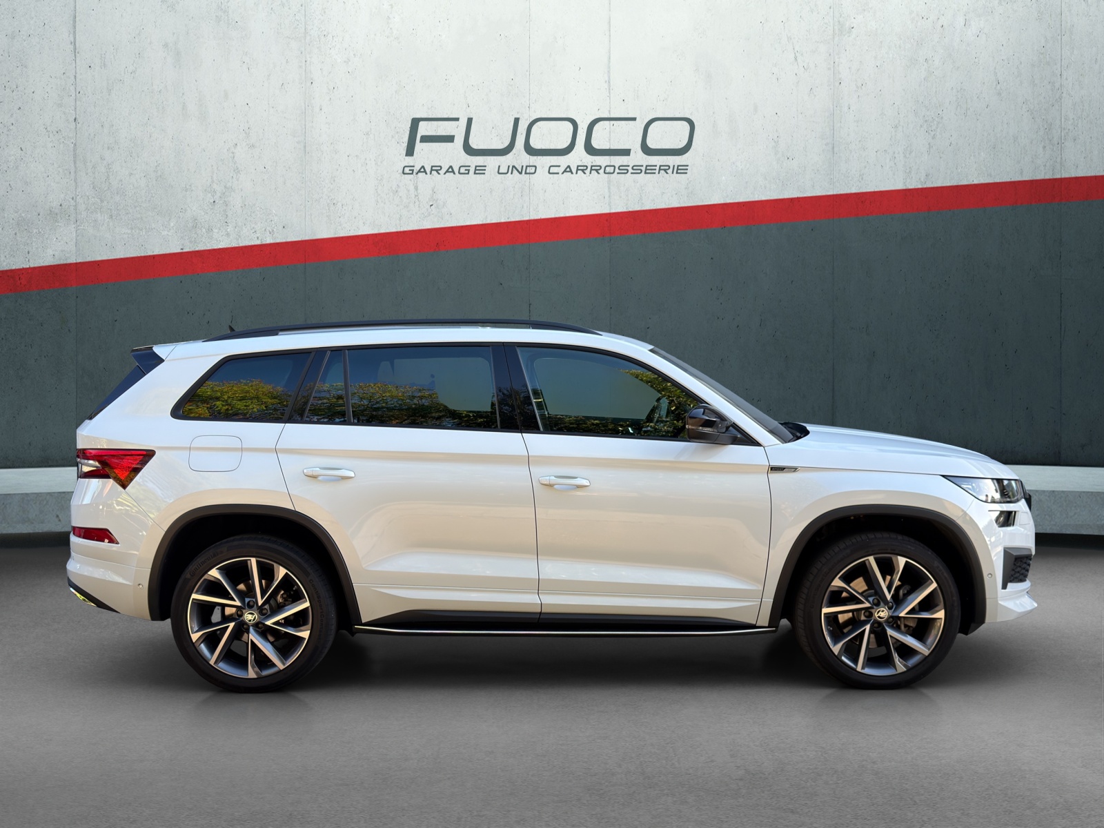 SKODA Kodiaq 2.0 TSI 4x4 SportLine-showroom-element-1