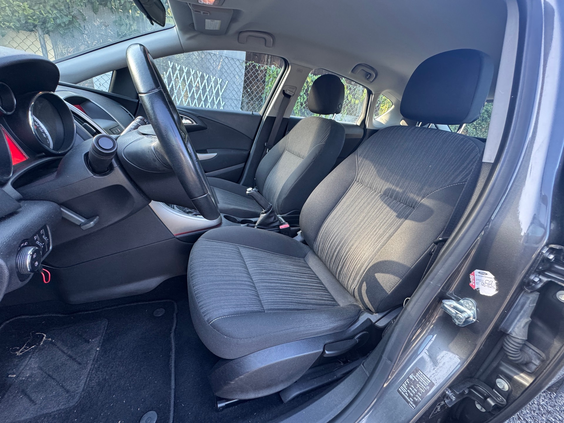 OPEL Astra 1.4i 16V Turbo Enjoy-image-6