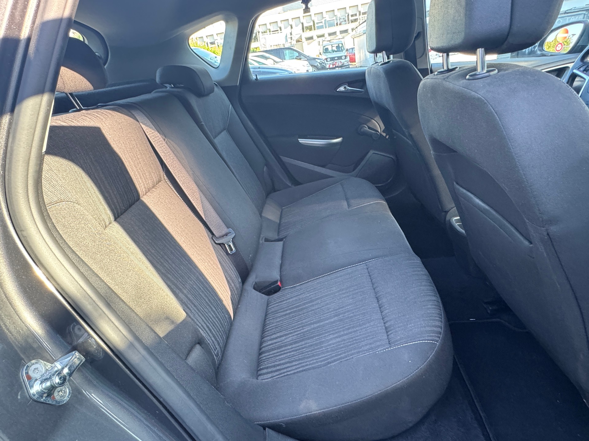 OPEL Astra 1.4i 16V Turbo Enjoy-image-9