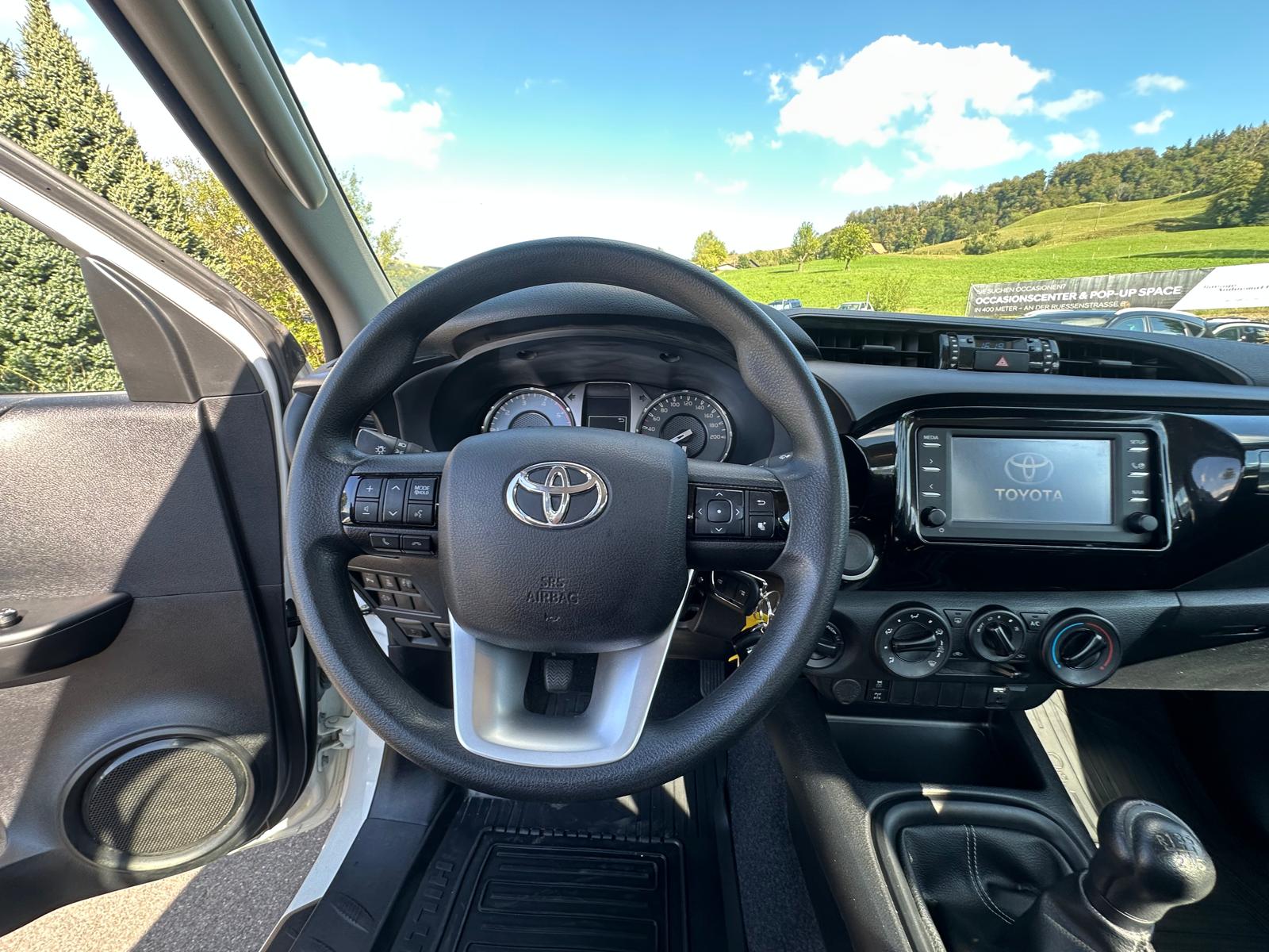 TOYOTA Hilux 2.4D-4D Comfort Single Cab 4x4-image-12