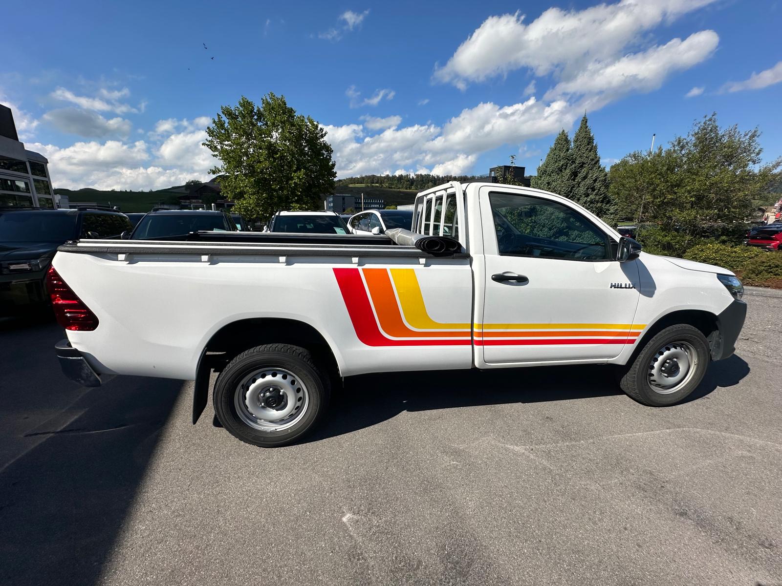 TOYOTA Hilux 2.4D-4D Comfort Single Cab 4x4-image-9