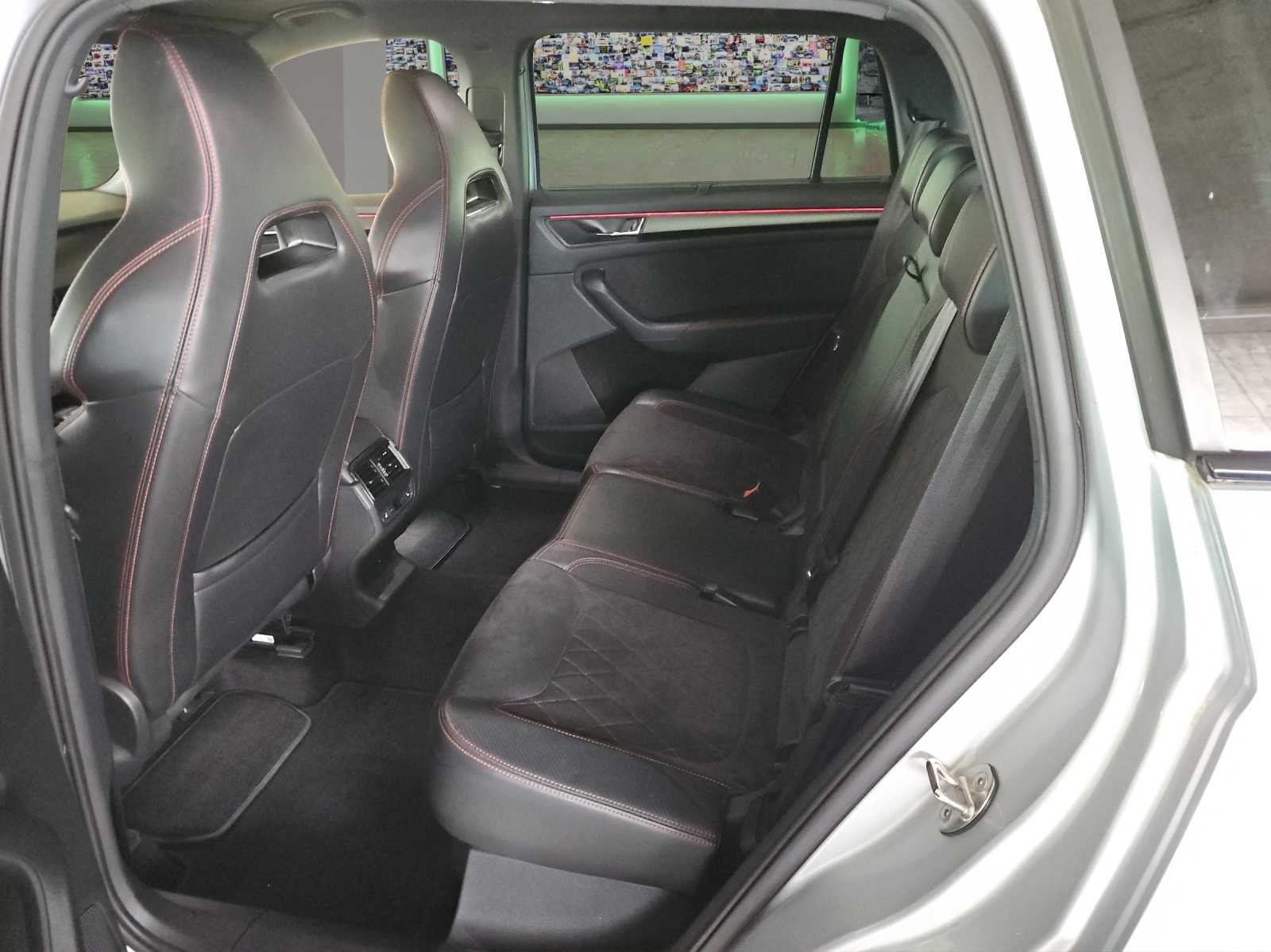 SKODA Kodiaq 2.0 Bi-TDI SCR RS 4x4 DSG-image-10