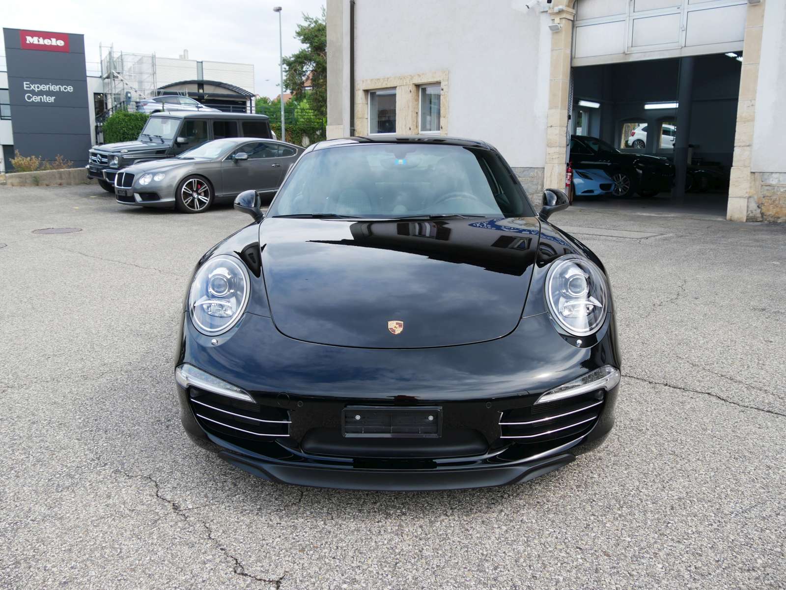 PORSCHE 911 Carrera S 50 Years PDK-image-7