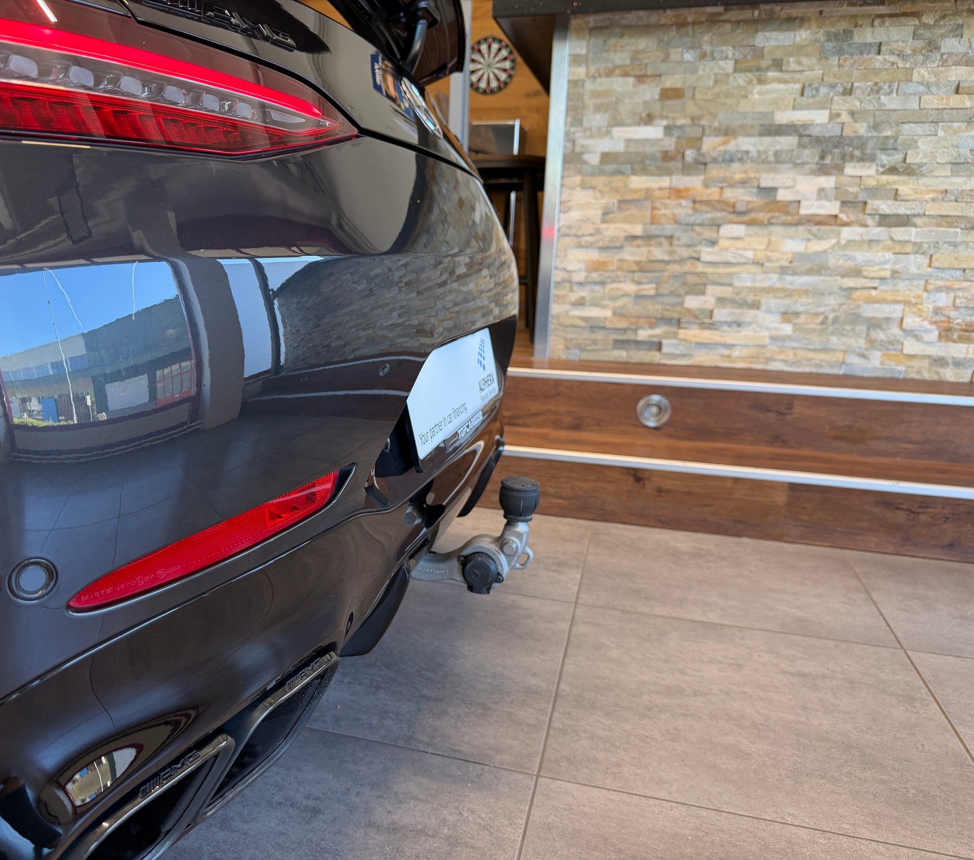 MERCEDES-BENZ AMG GT 4 63 S 4Matic+ Speedshift MCT-image-4