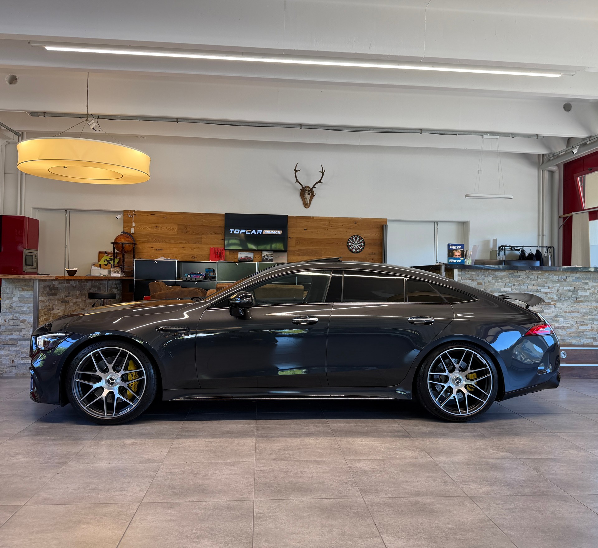 MERCEDES-BENZ AMG GT 4 63 S 4Matic+ Speedshift MCT-image-2