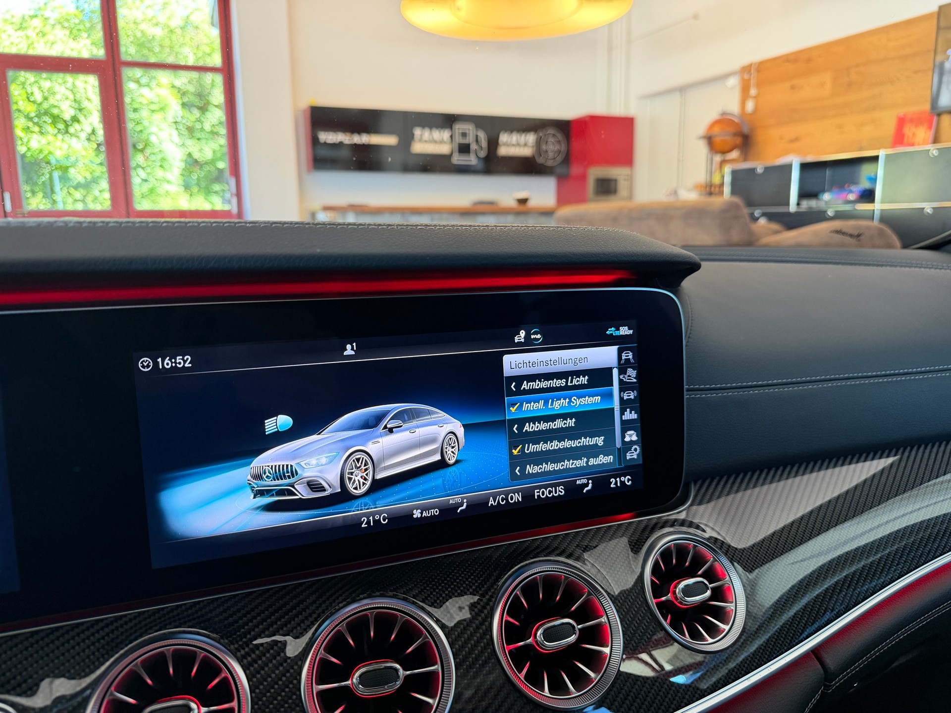 MERCEDES-BENZ AMG GT 4 63 S 4Matic+ Speedshift MCT-image-29
