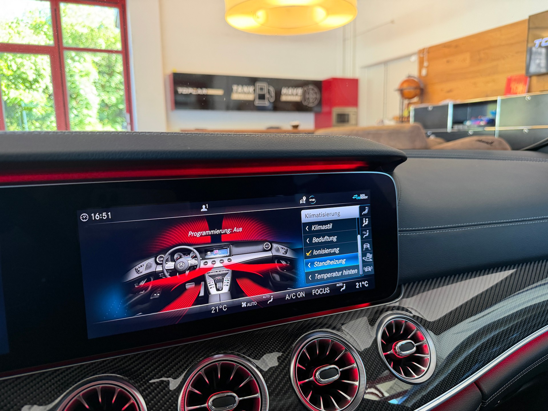 MERCEDES-BENZ AMG GT 4 63 S 4Matic+ Speedshift MCT-image-25