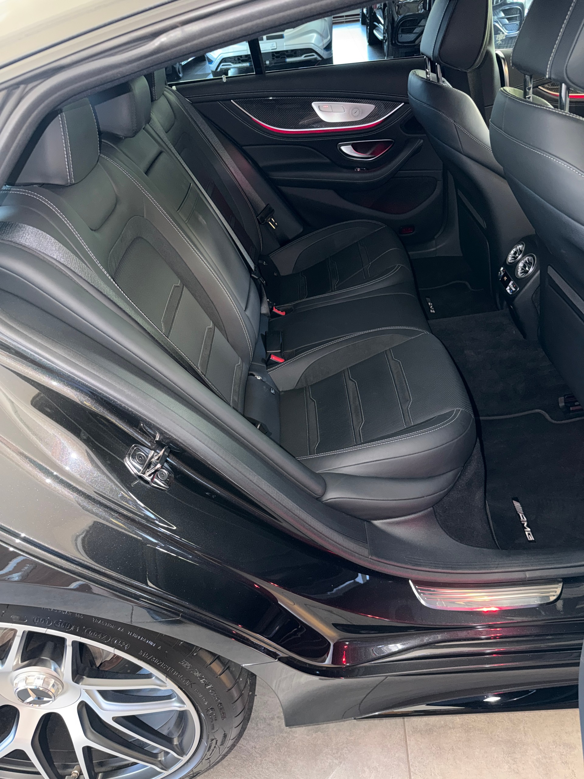 MERCEDES-BENZ AMG GT 4 63 S 4Matic+ Speedshift MCT-image-14