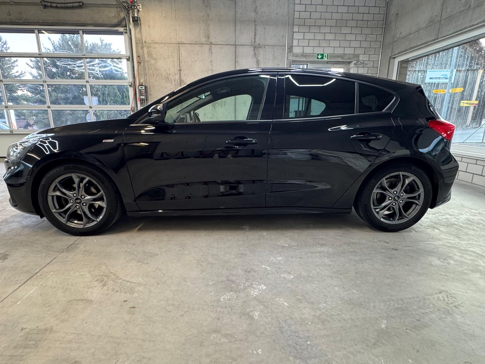 FORD Focus 1.0 SCTi Trend+-image-2