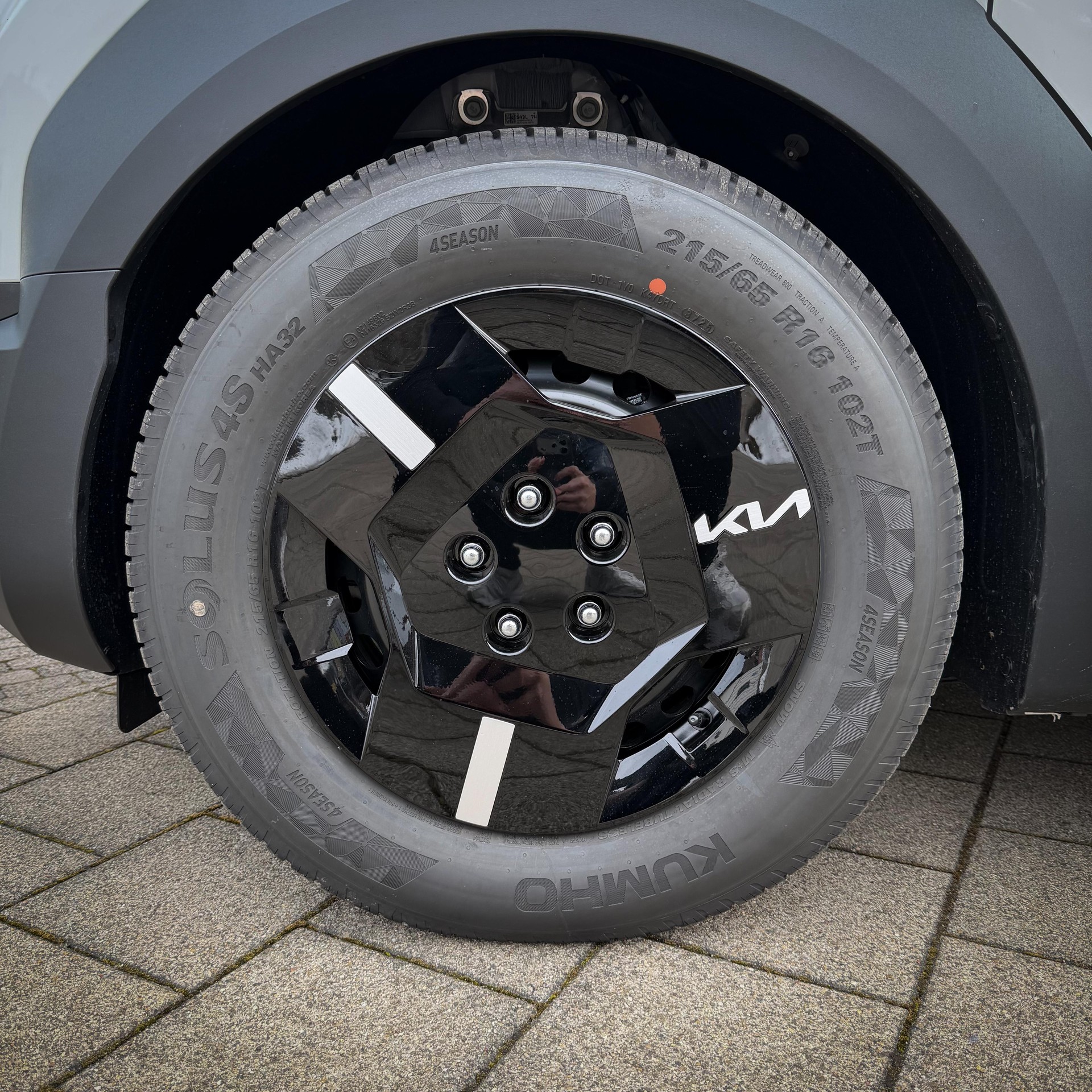 KIA PV5 Cargo 51.5 kWh Plus-showroom-element-3