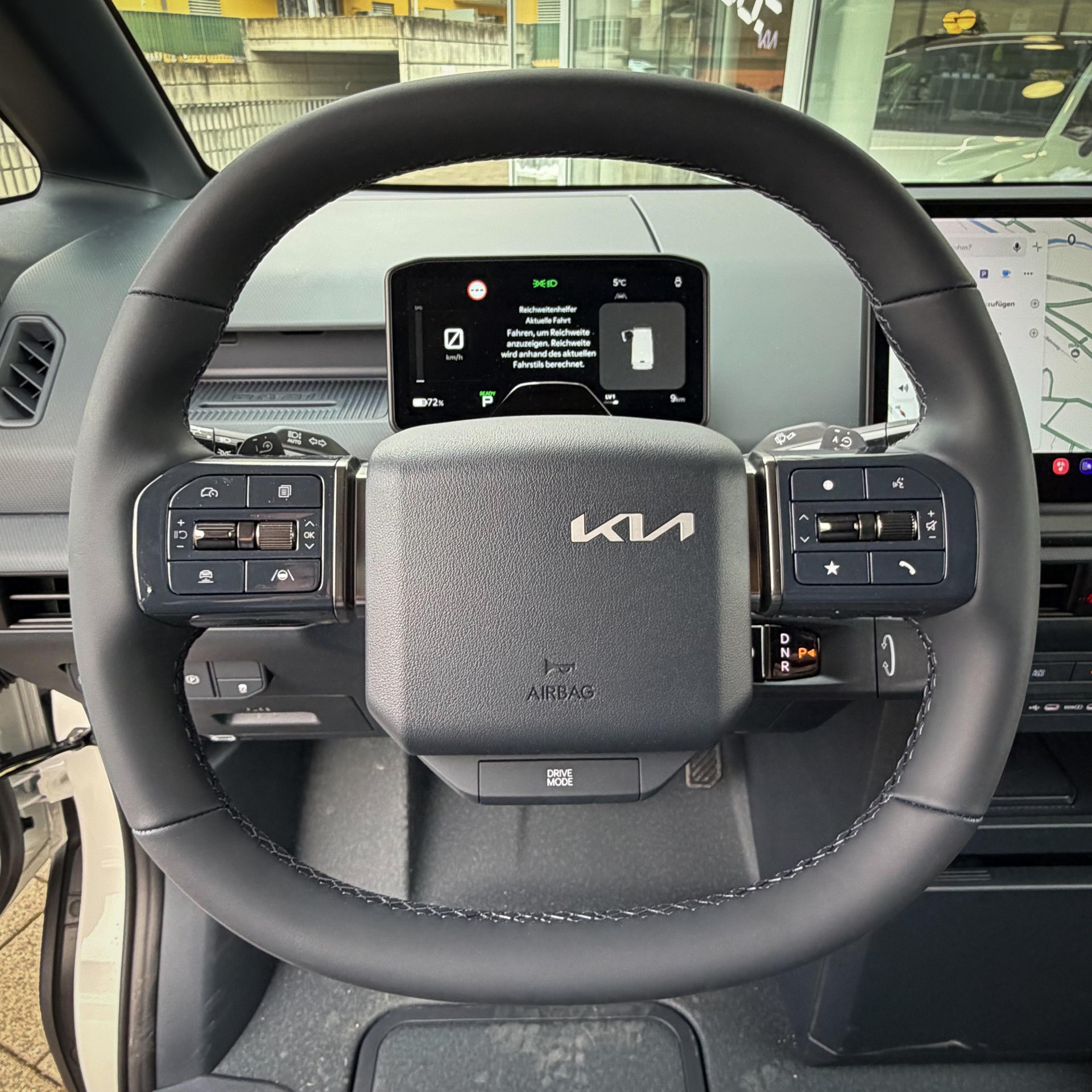 KIA PV5 Cargo 51.5 kWh Plus-image-5