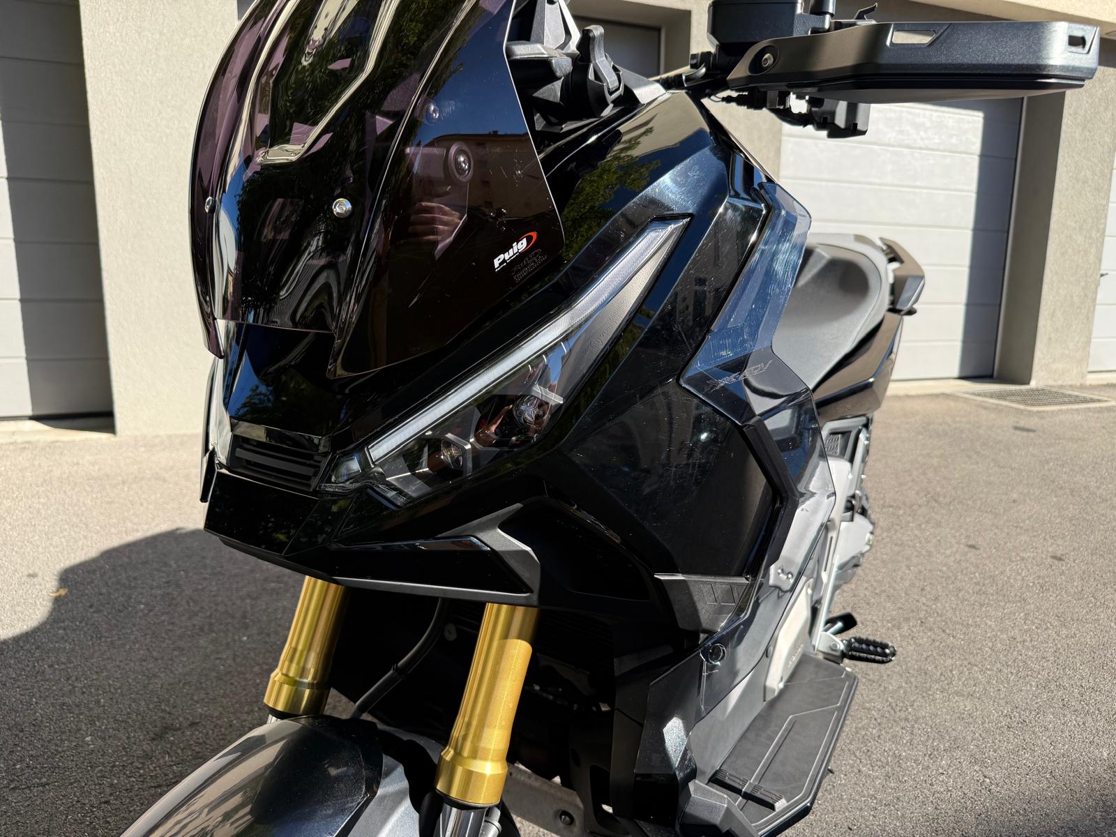 HONDA X-ADV 750-image-12