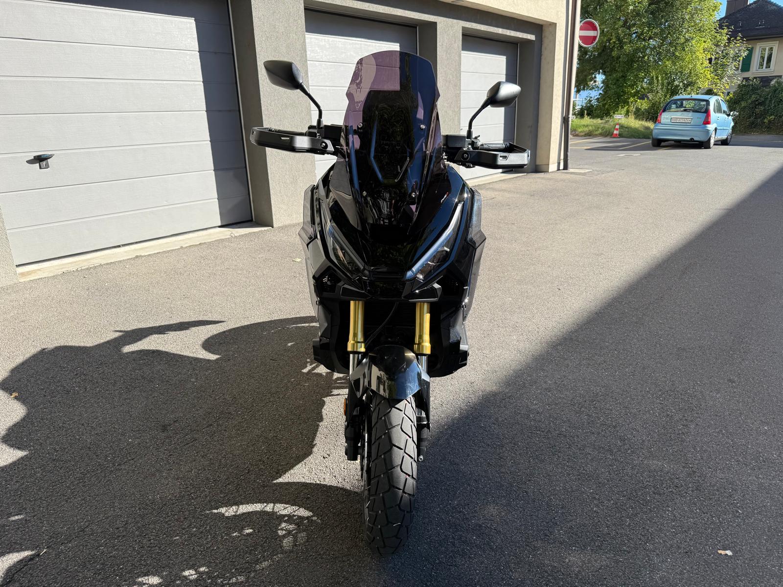 HONDA X-ADV 750-image-6