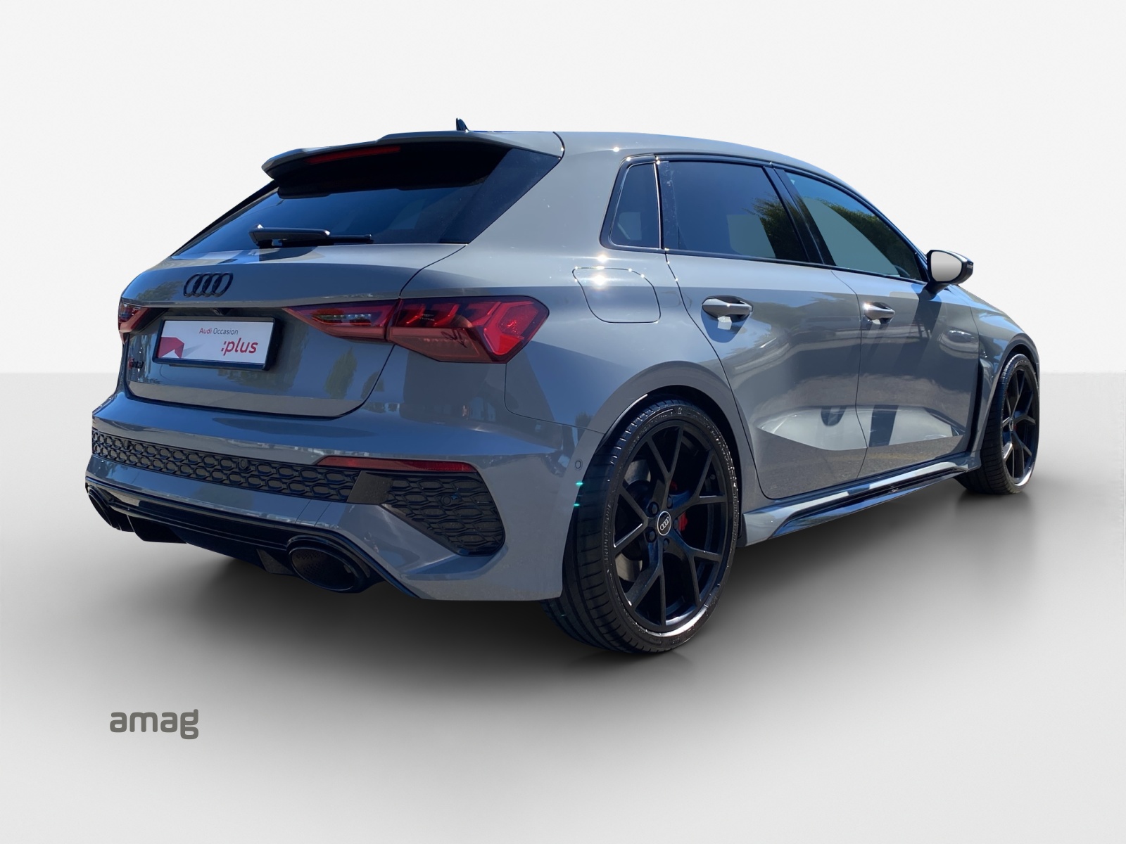 AUDI RS3 Sportback 2.5 TSI quattro S-tronic-image-4