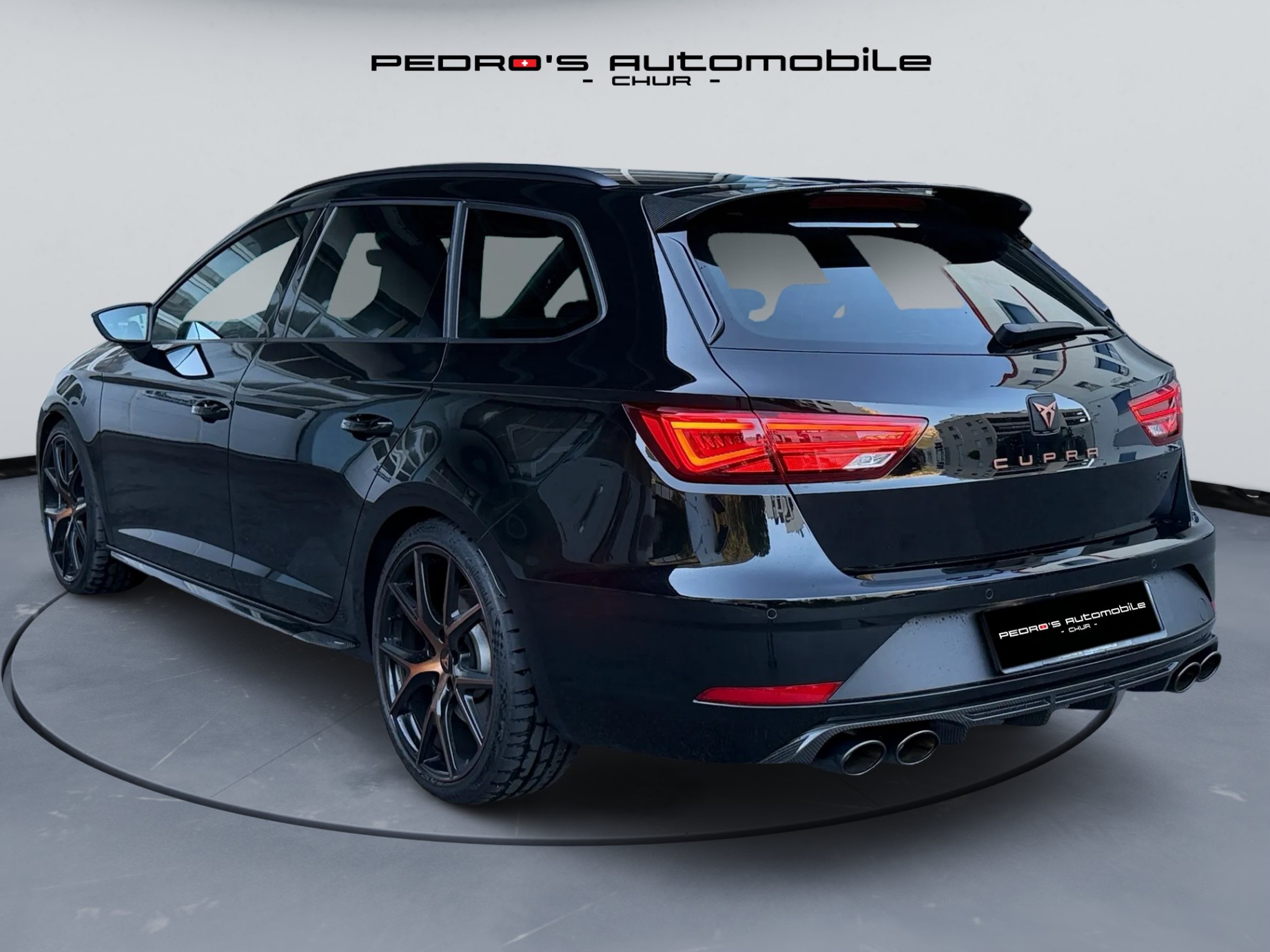 SEAT Leon ST 2.0 TSI Cupra R 300 4 Drive DSG-image-7