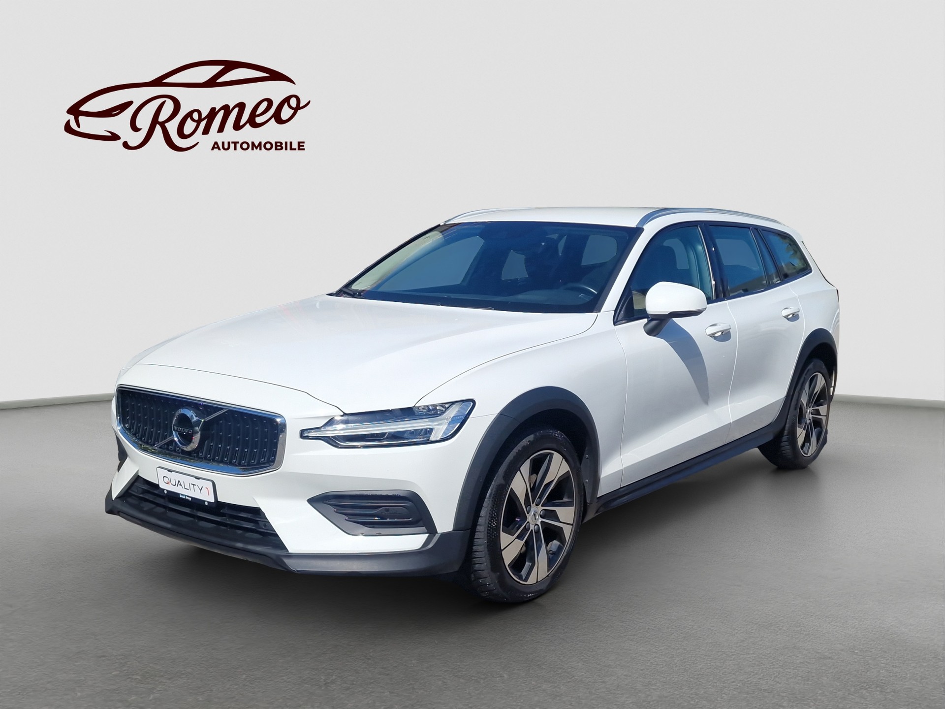 VOLVO V60 Cross Country B4 Diesel Mild Hybrid AWD Geartronic ** Ab MFK und Service ** CH-Auto ** 1. Hand **-image-0
