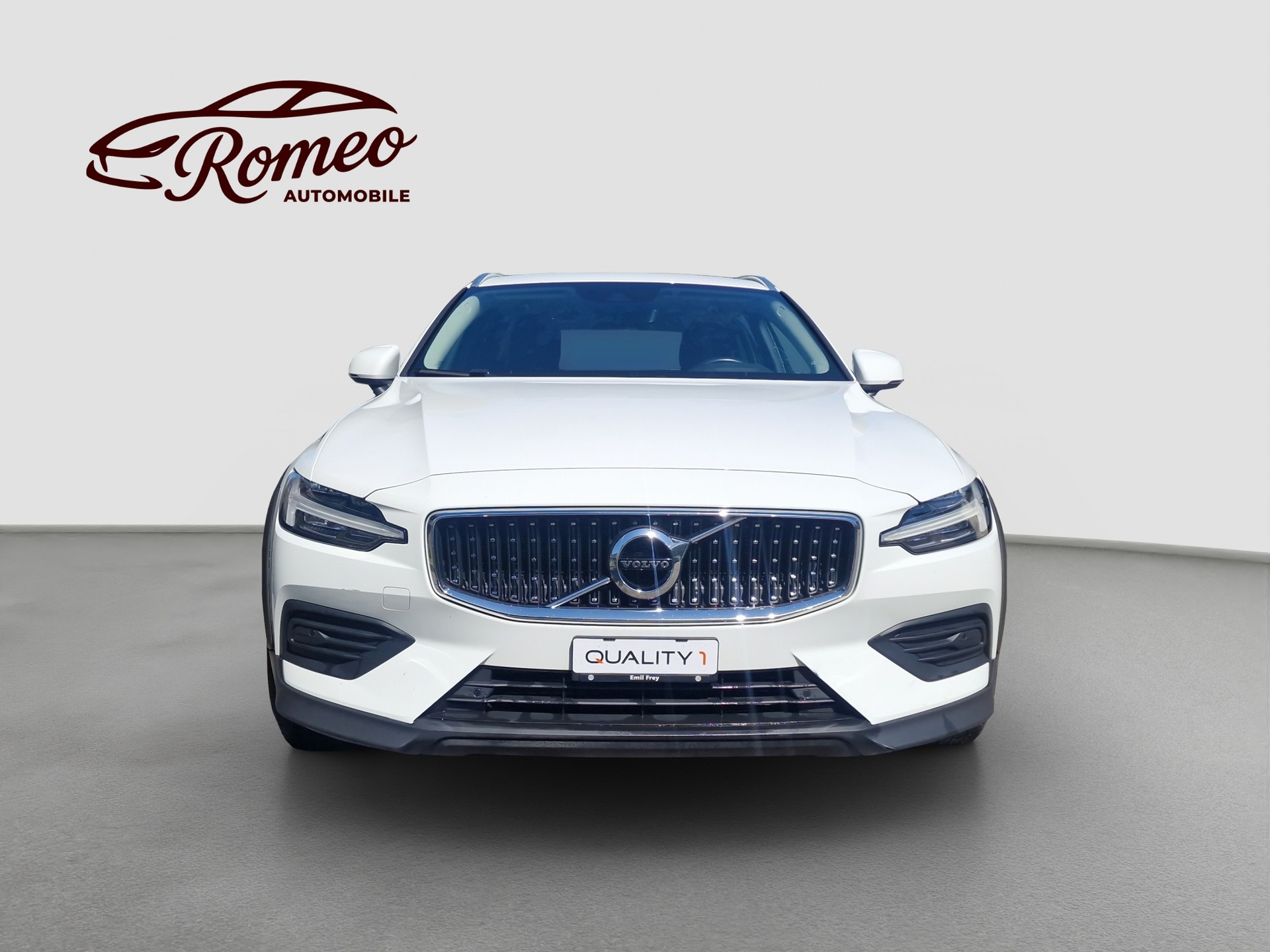 VOLVO V60 Cross Country B4 Diesel Mild Hybrid AWD Geartronic ** Ab MFK und Service ** CH-Auto ** 1. Hand **-image-6
