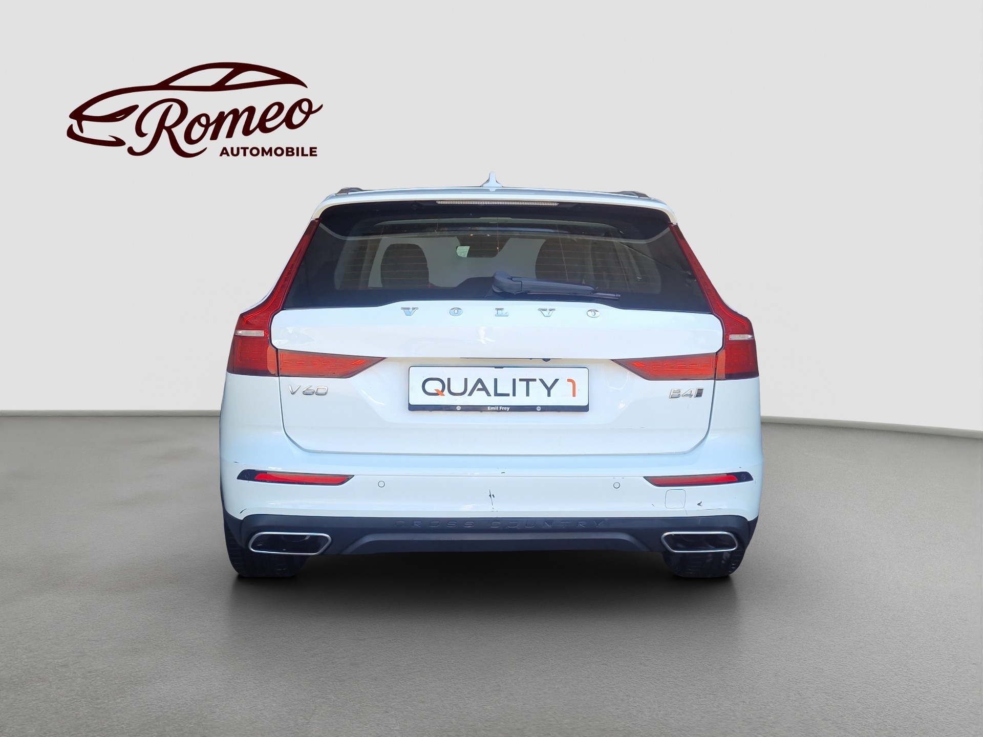 VOLVO V60 Cross Country B4 Diesel Mild Hybrid AWD Geartronic ** Ab MFK und Service ** CH-Auto ** 1. Hand **-image-3