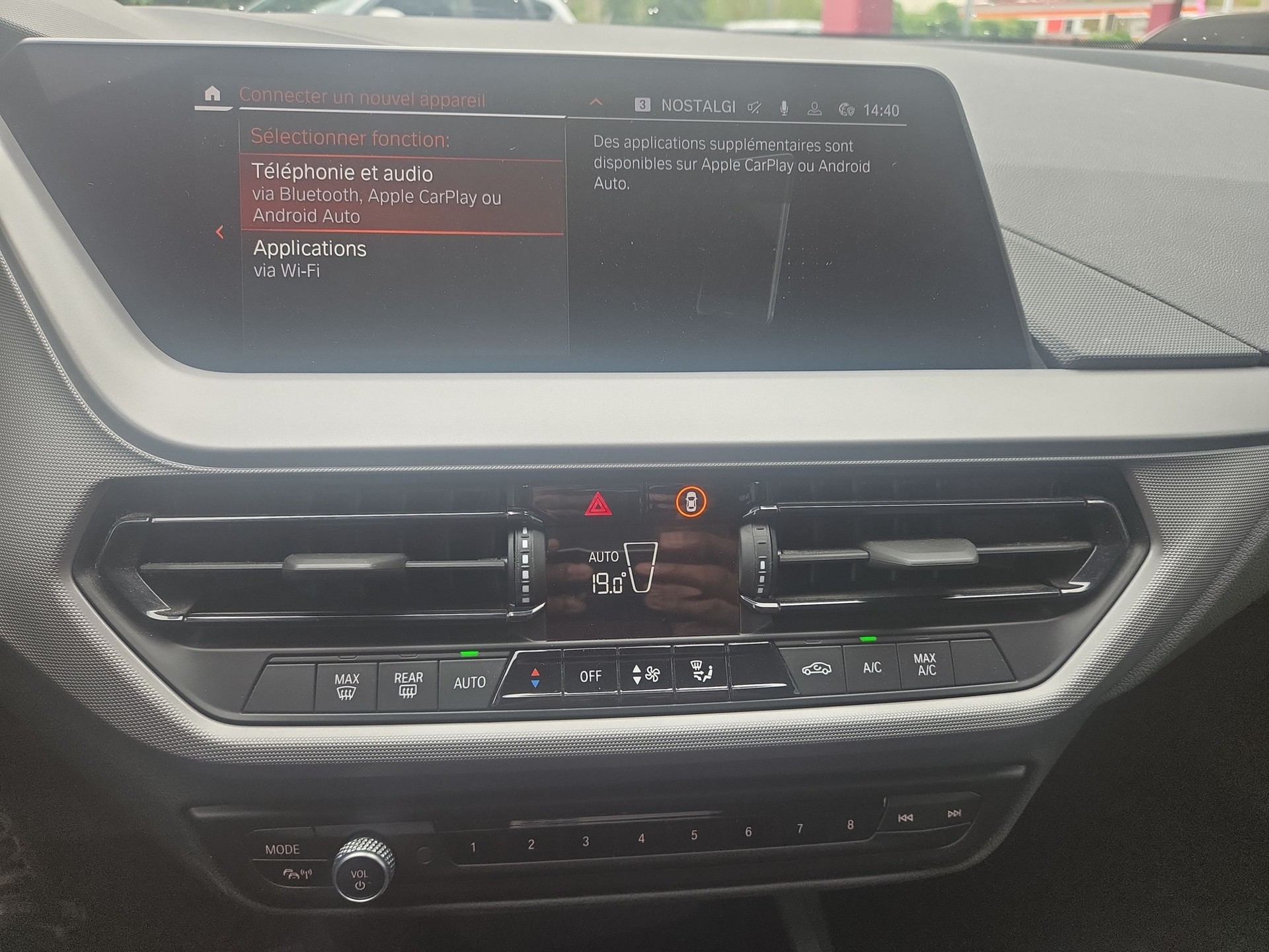 BMW 120i Steptronic-image-12