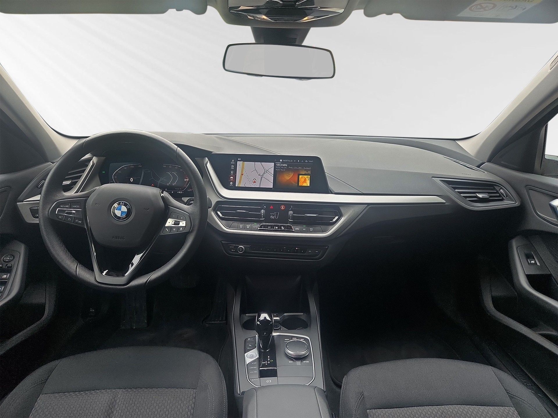 BMW 120i Steptronic-image-5