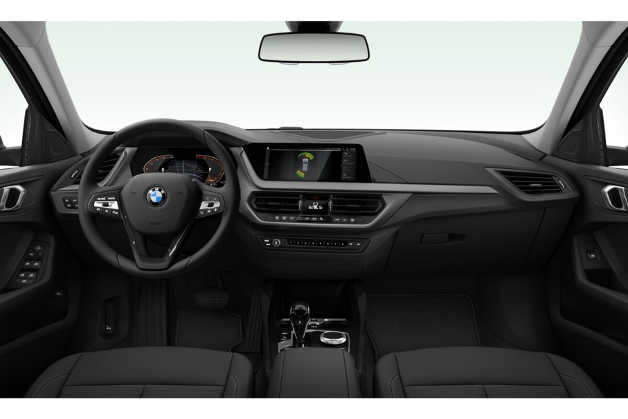 BMW 120i Steptronic-showroom-element-3
