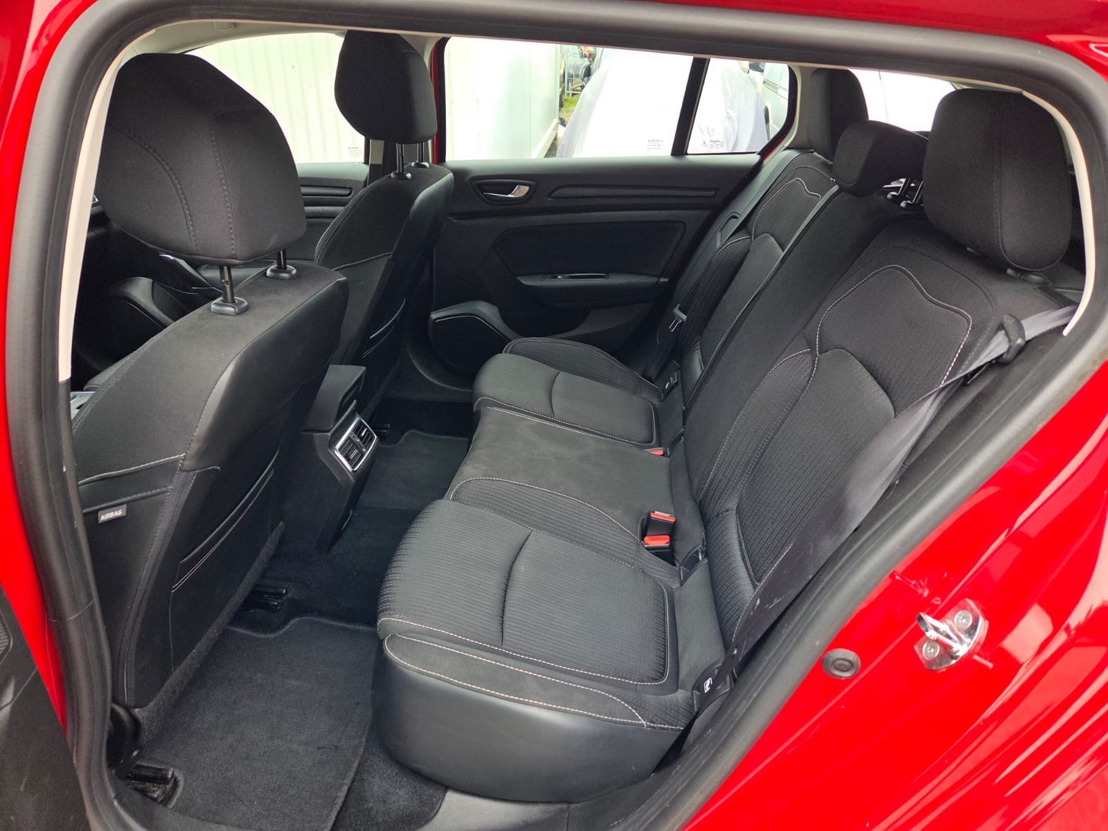 RENAULT Mégane Grandtour 1.5 dCi Business EDC-image-14