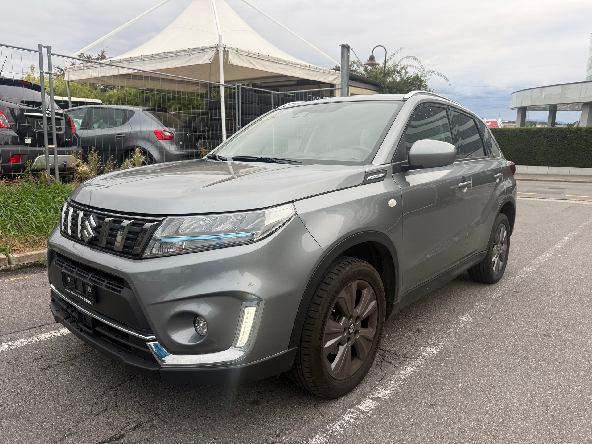 SUZUKI Vitara 1.5 Hybrid Compact + 4x4 AGS-image-2