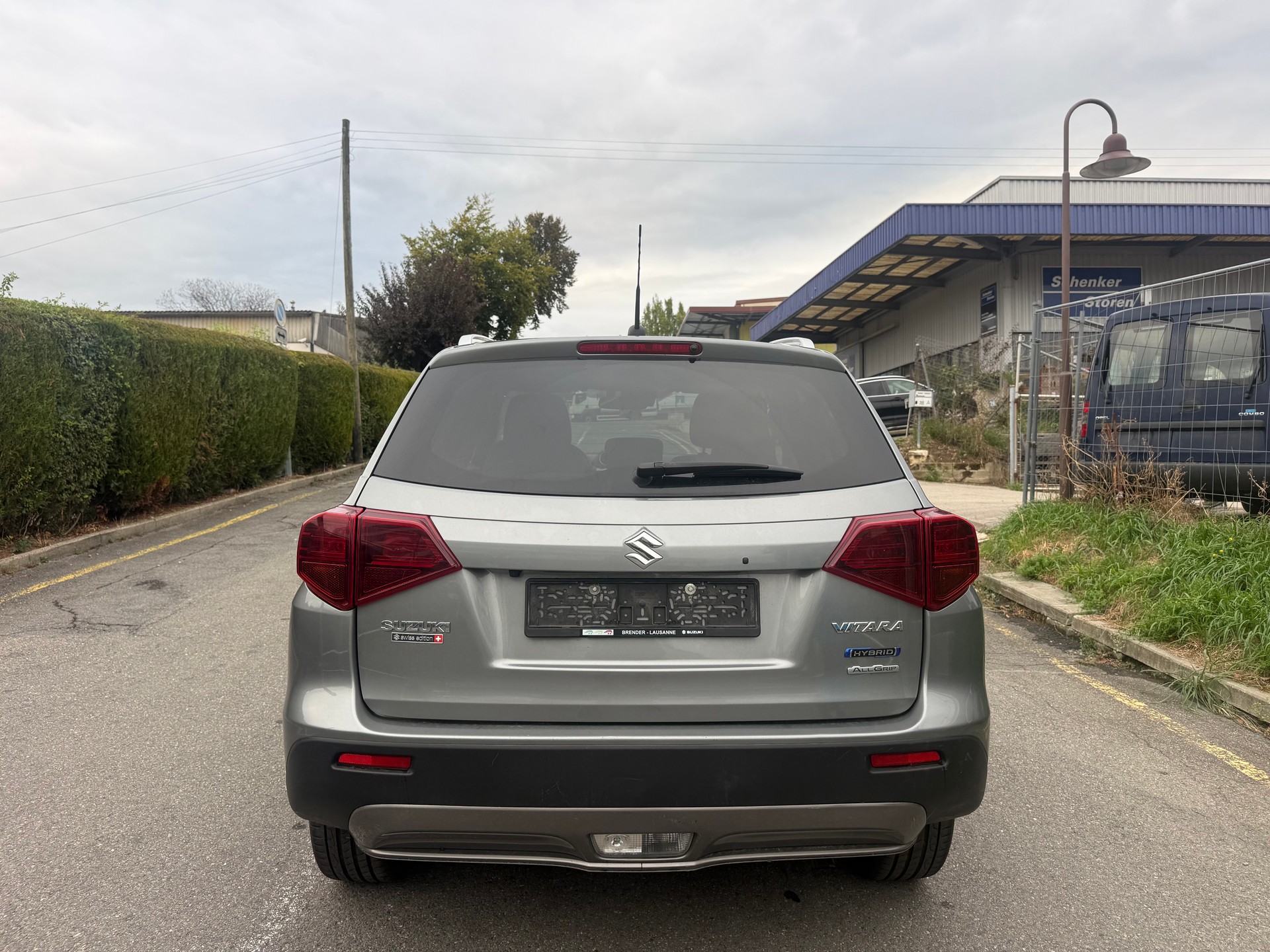 SUZUKI Vitara 1.5 Hybrid Compact + 4x4 AGS-image-5