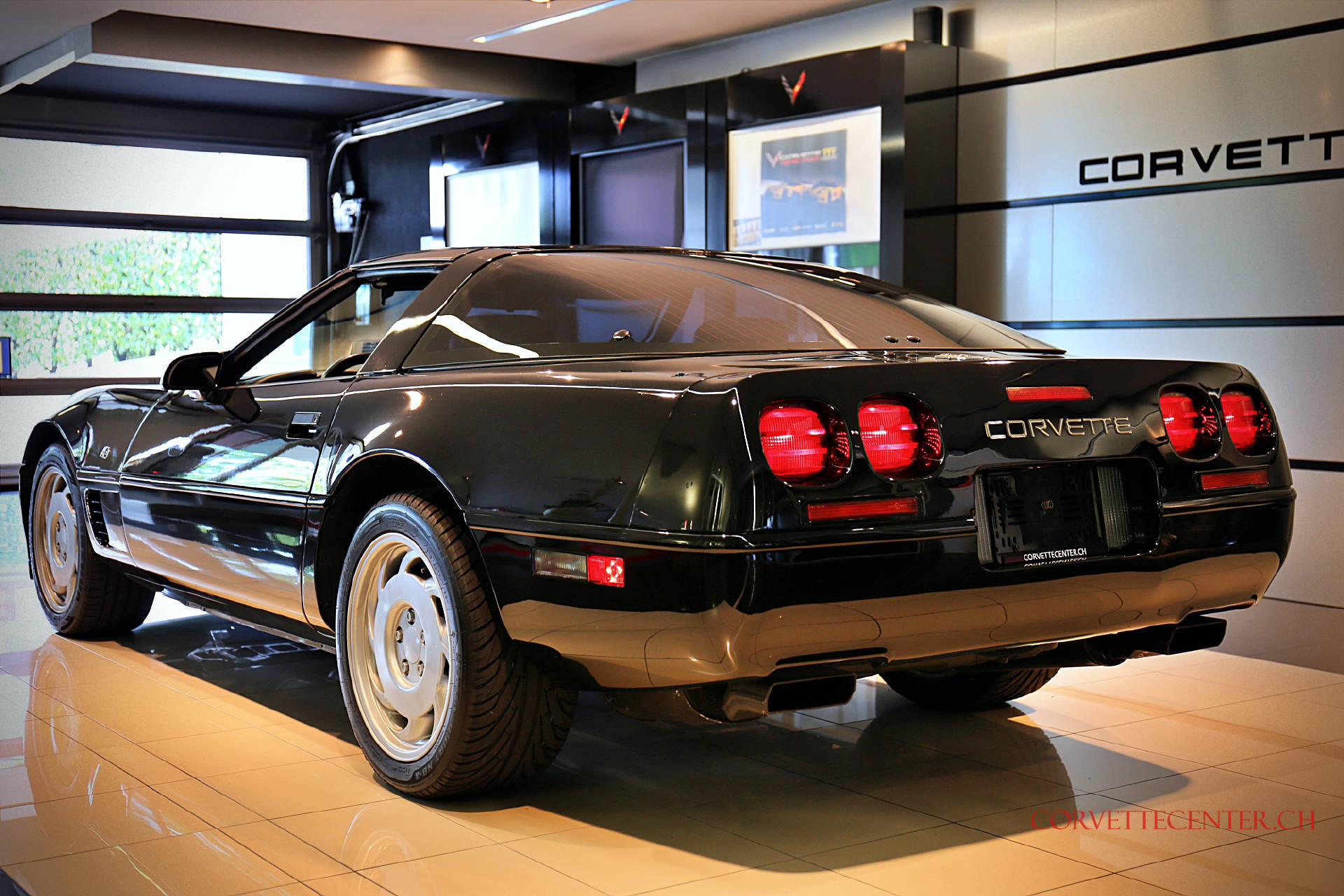 CHEVROLET Corvette C4 Targa 40th Anniversary LT1-image-4
