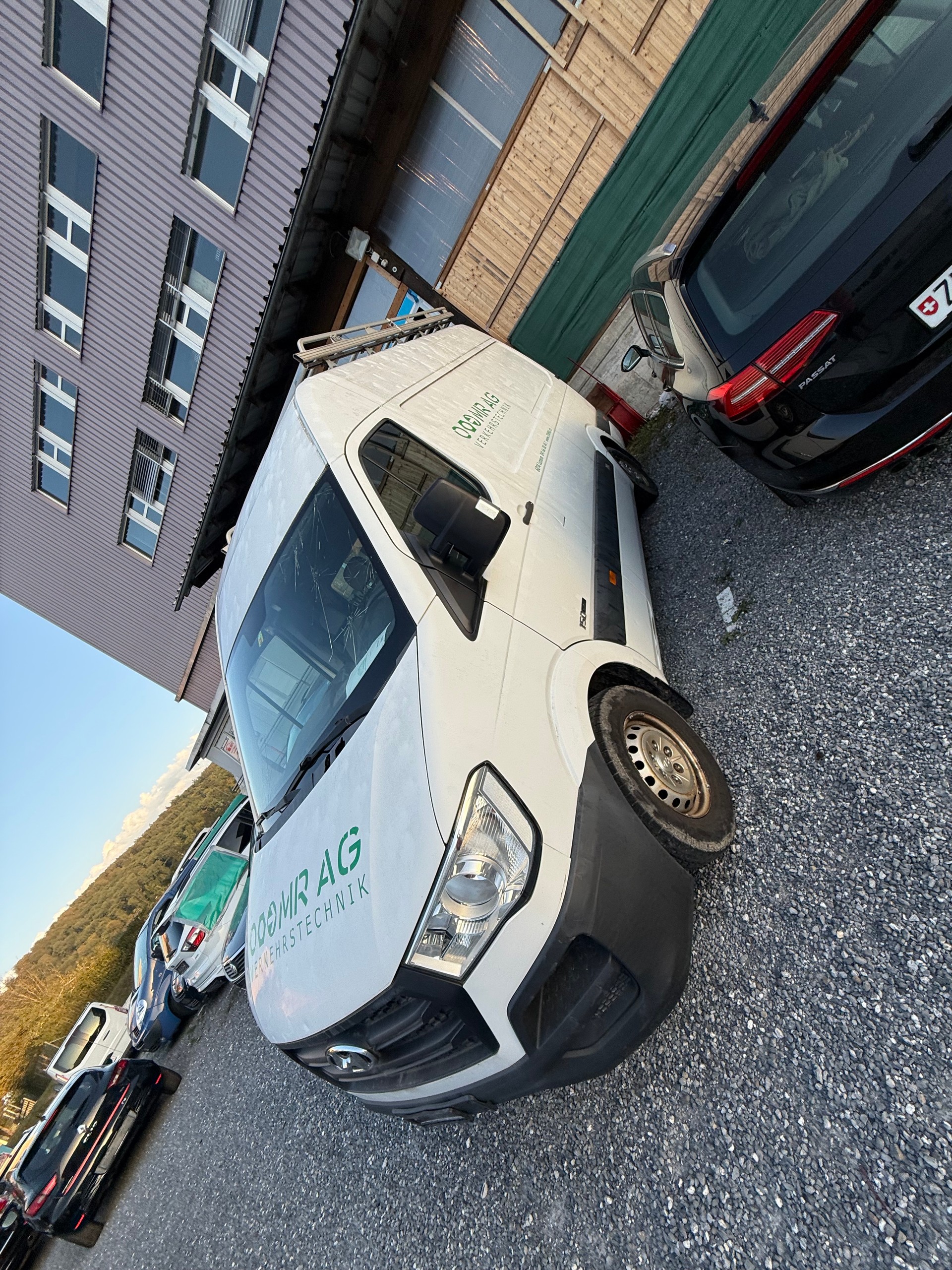 HYUNDAI H350 2.5 CRDi Origo L2-image-2