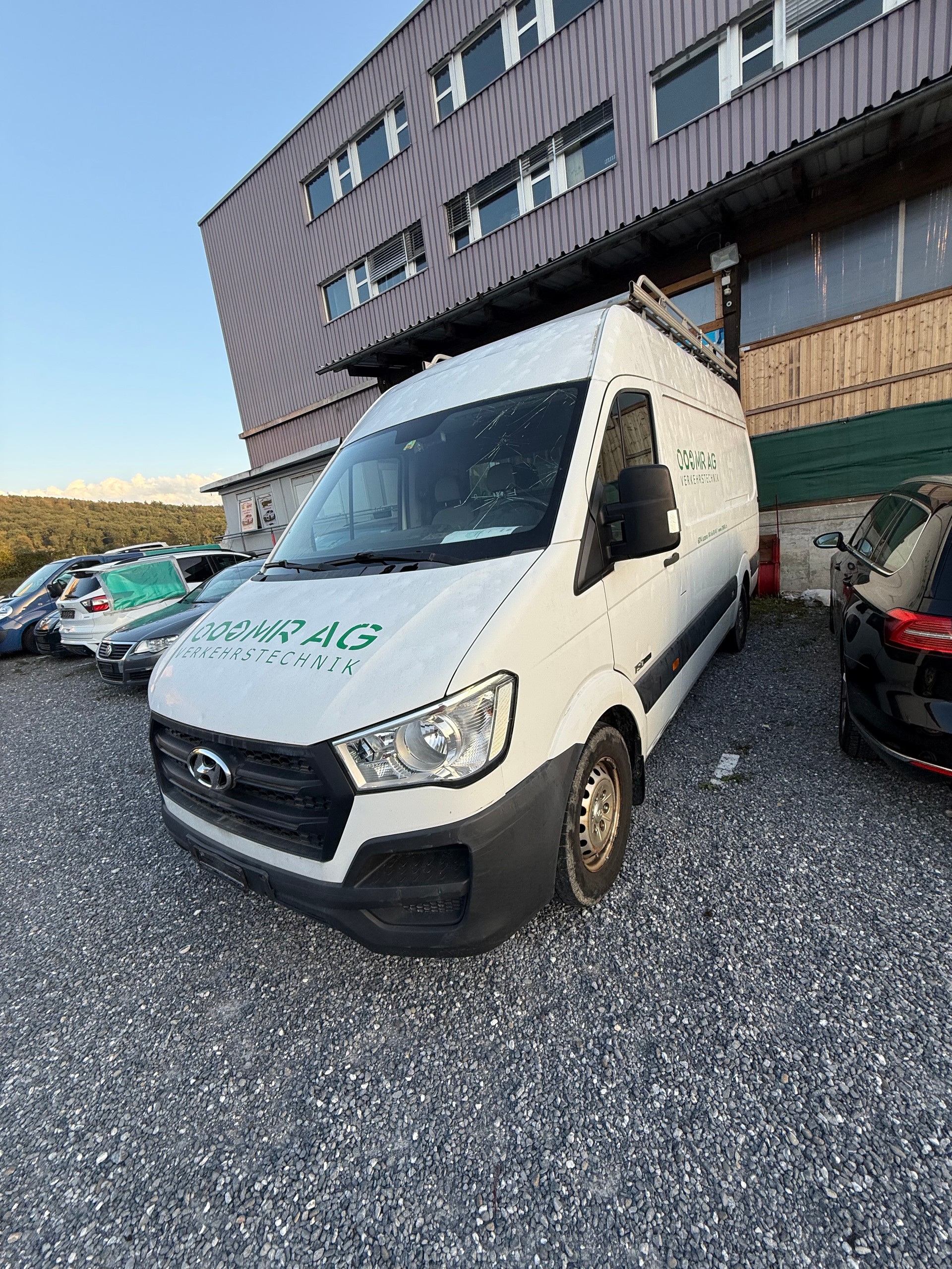 HYUNDAI H350 2.5 CRDi Origo L2-image-1