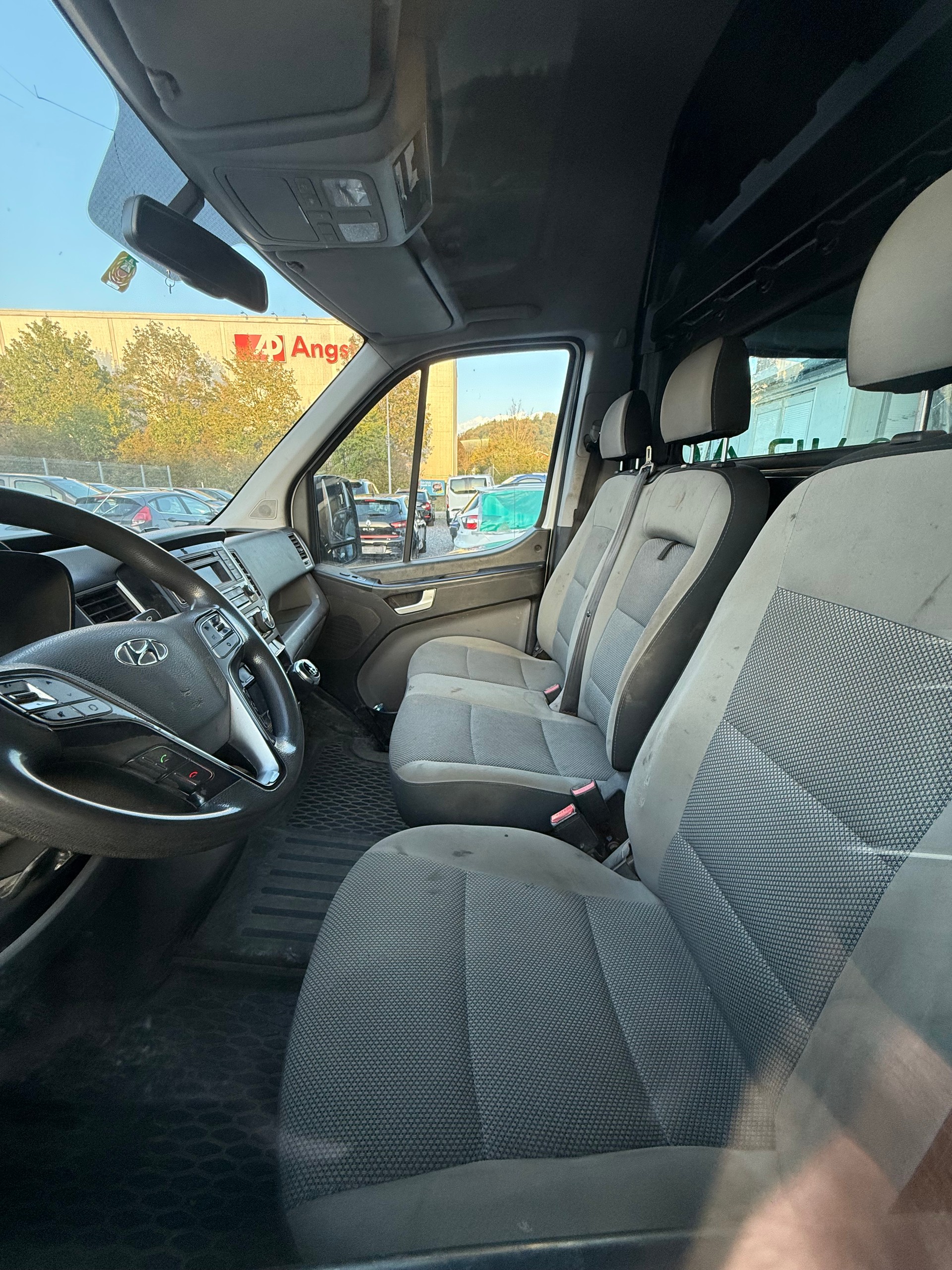 HYUNDAI H350 2.5 CRDi Origo L2-image-5